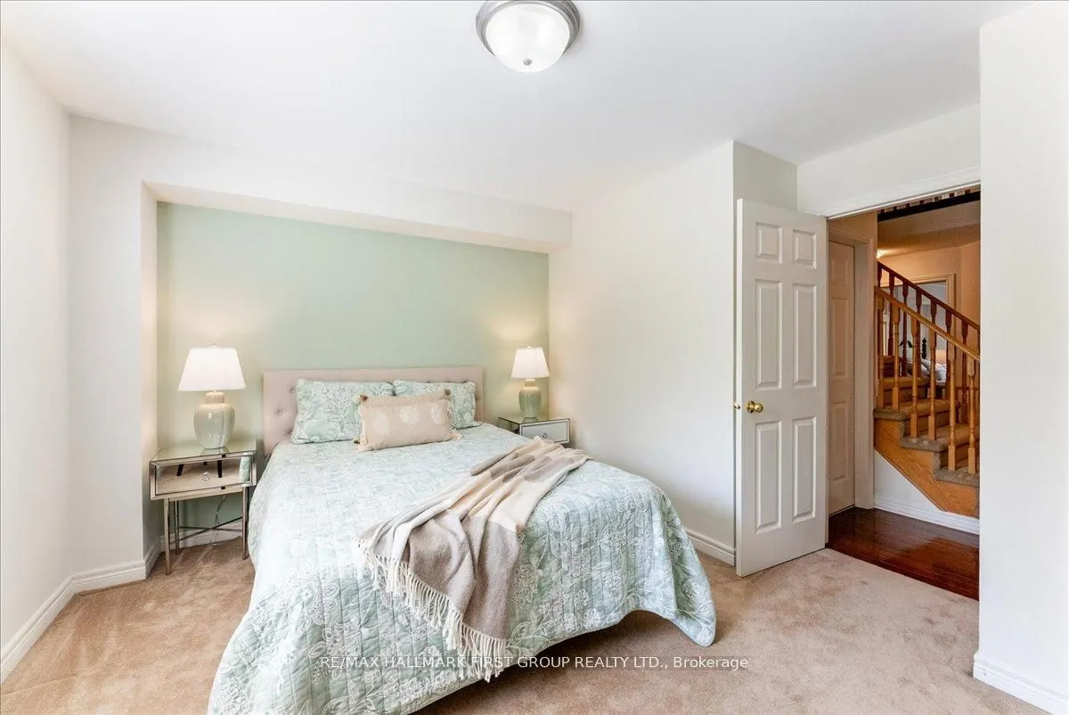 1330 Altona Road, #19