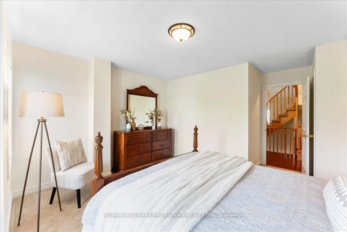 1330 Altona Road, #19
