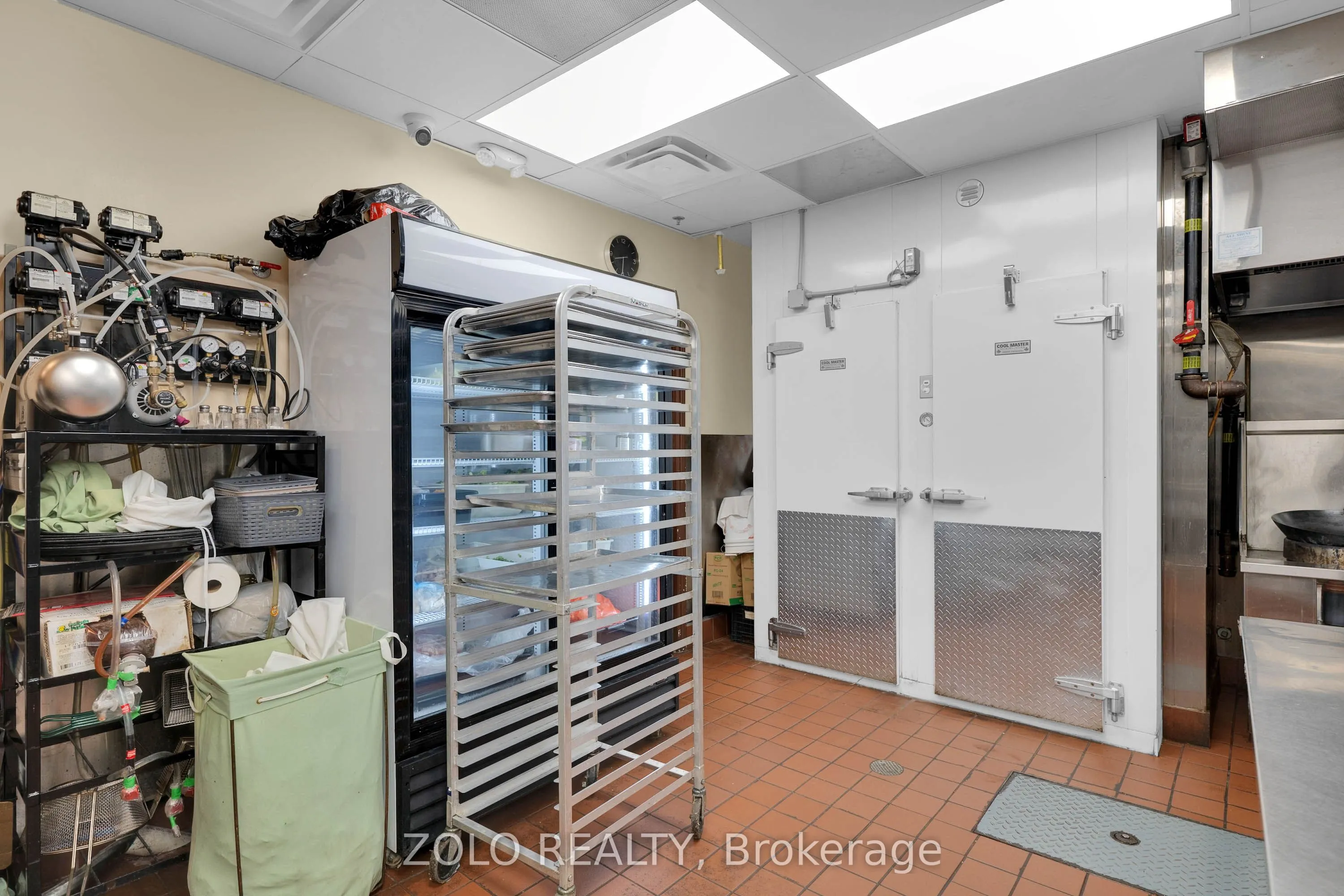 2620 Simcoe Street N, #7