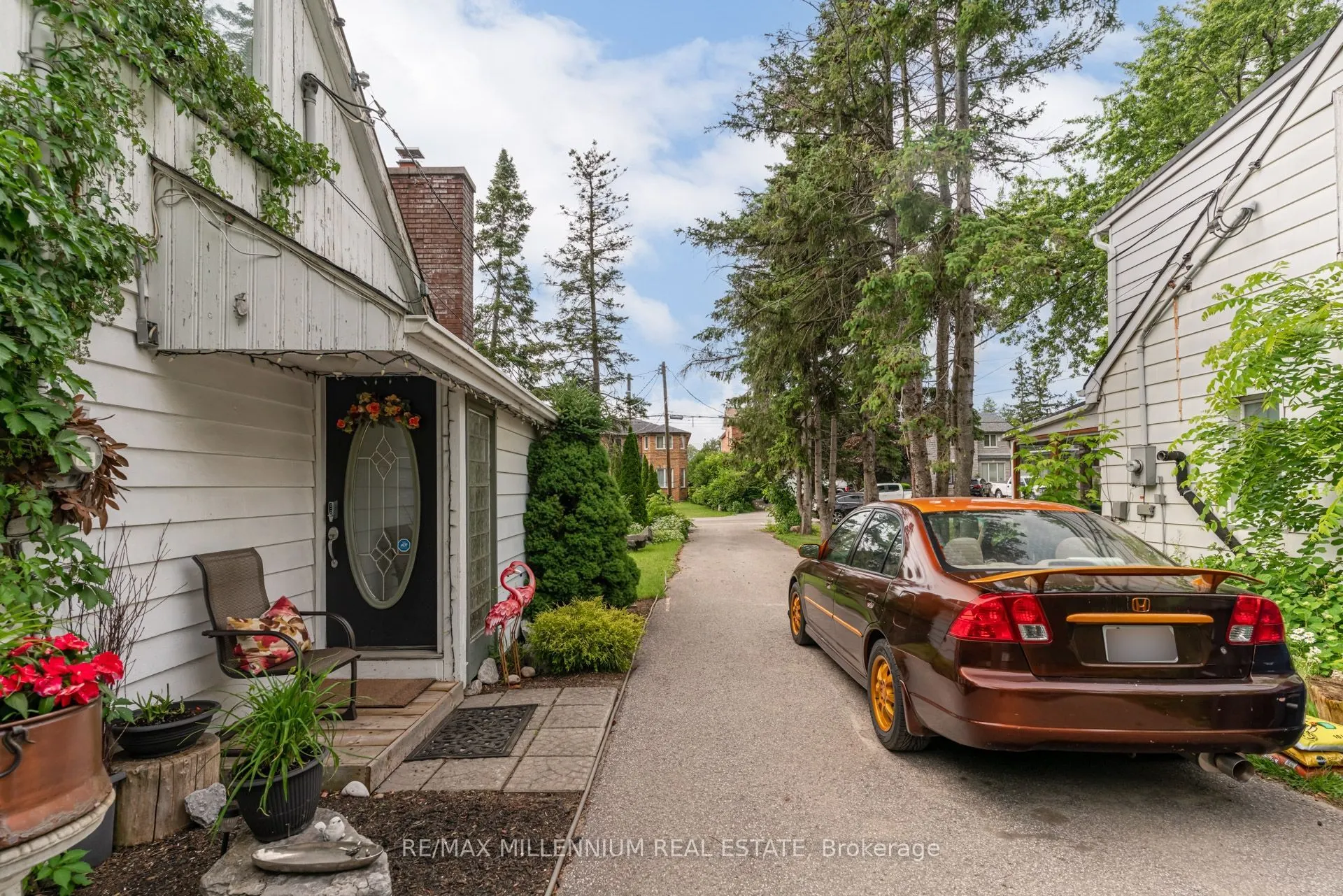 30 Willowlea Drive