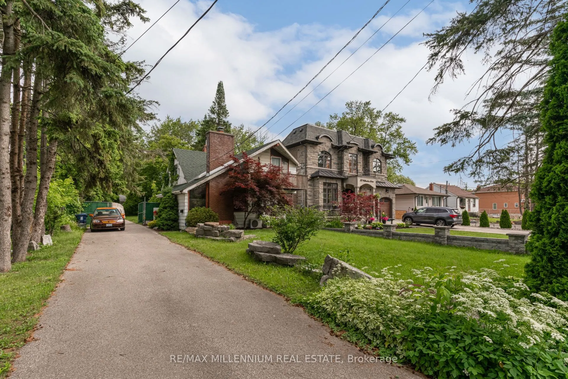 30 Willowlea Drive