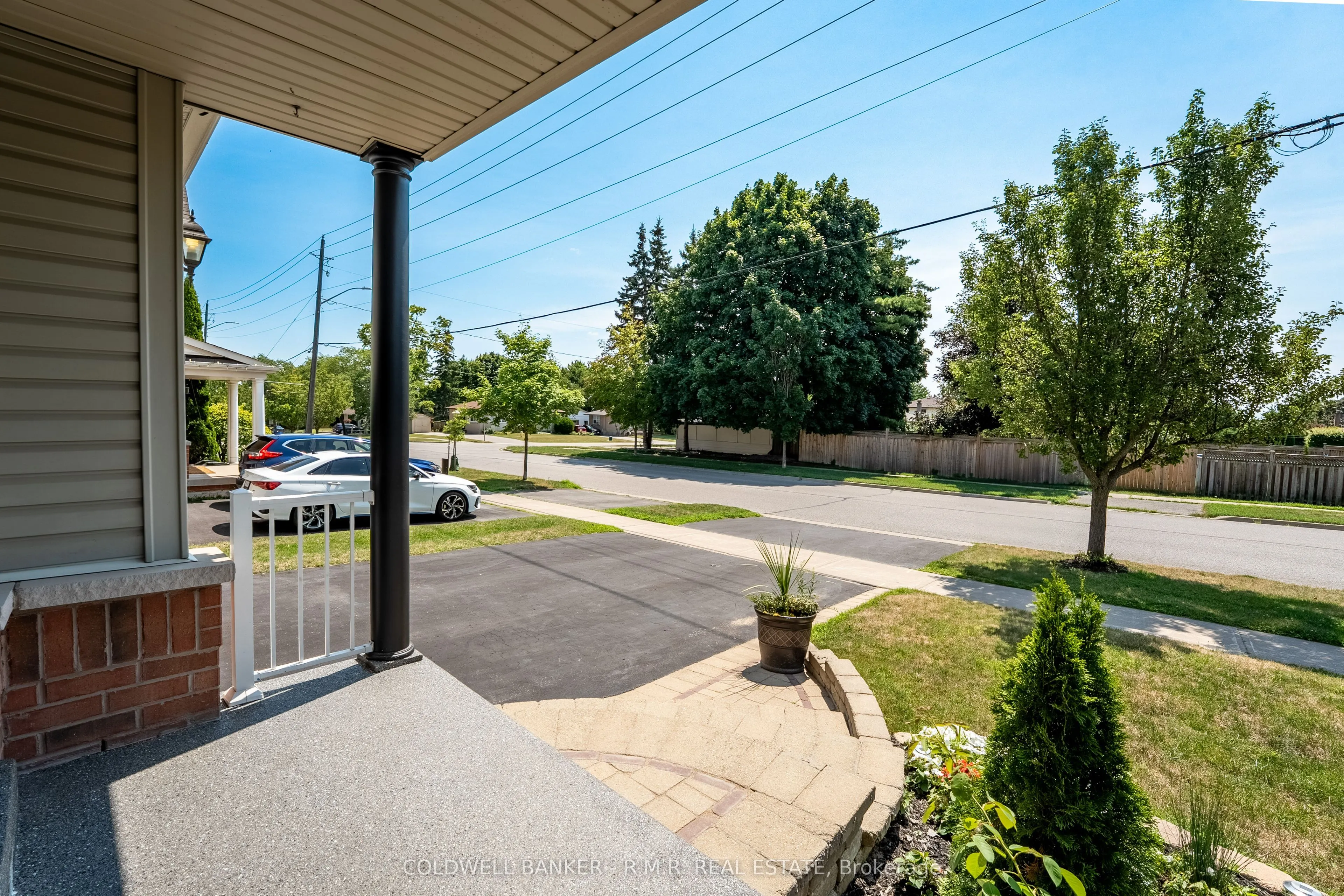 82 Vipond Road