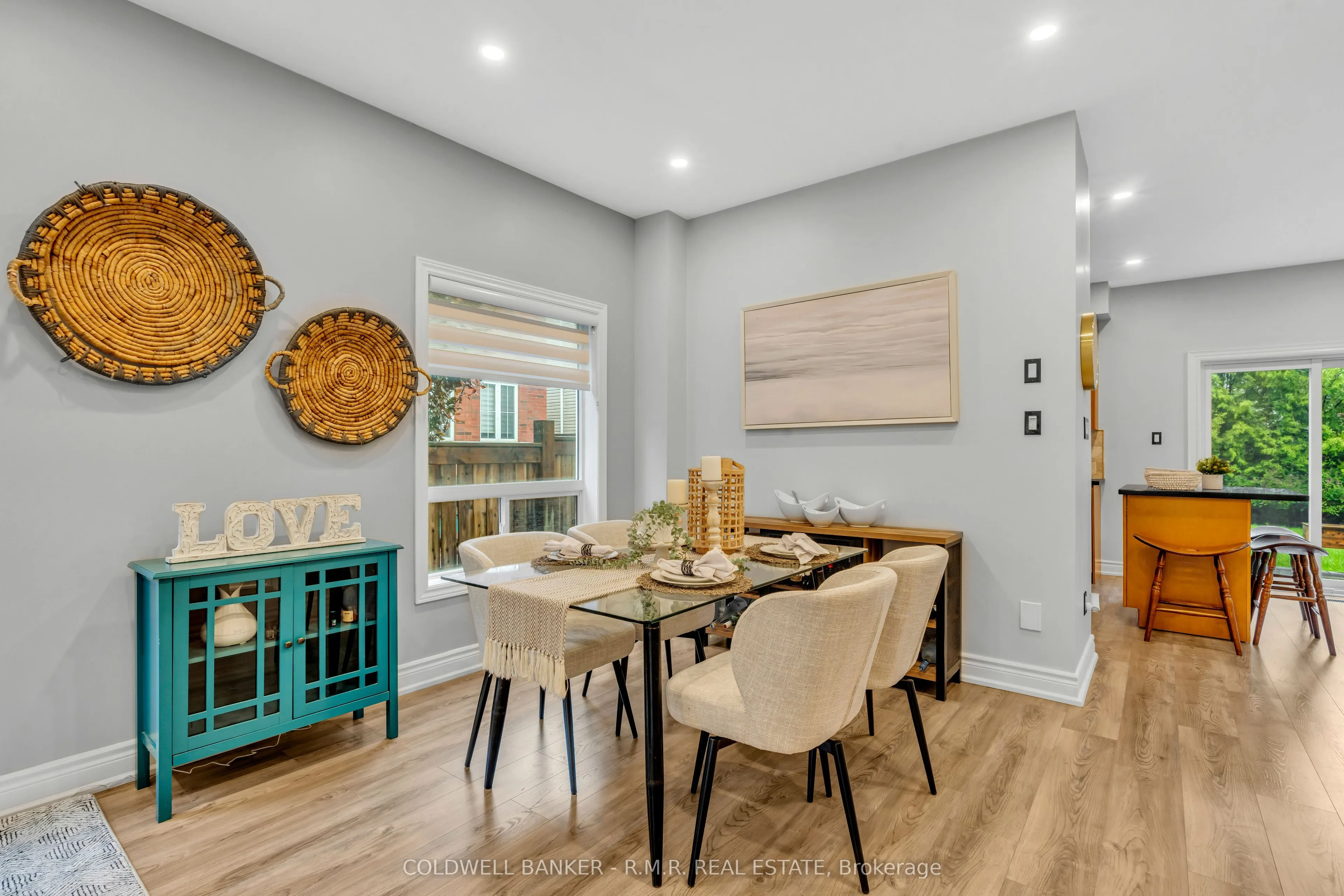82 Vipond Road