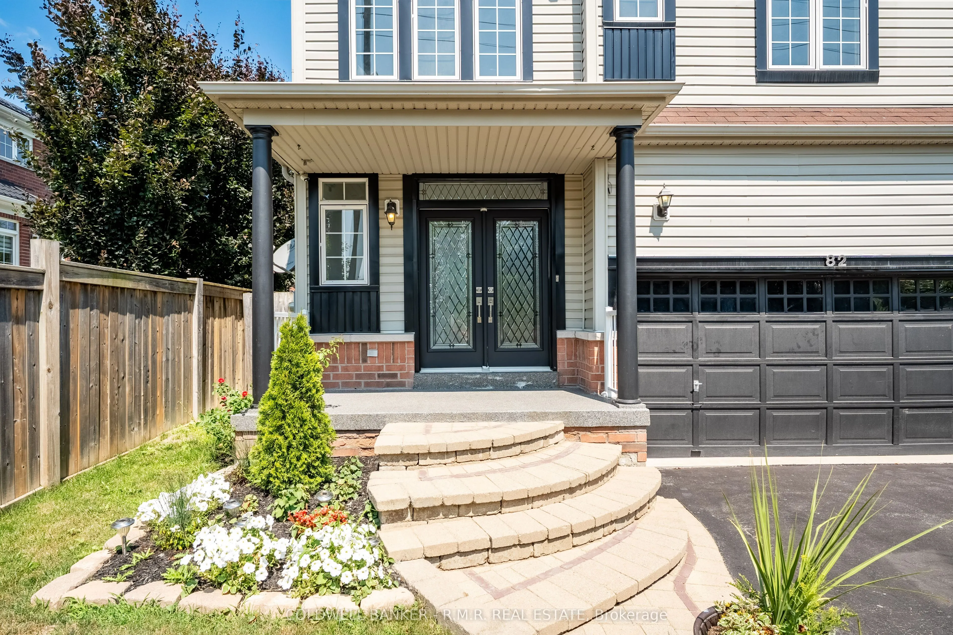 82 Vipond Road