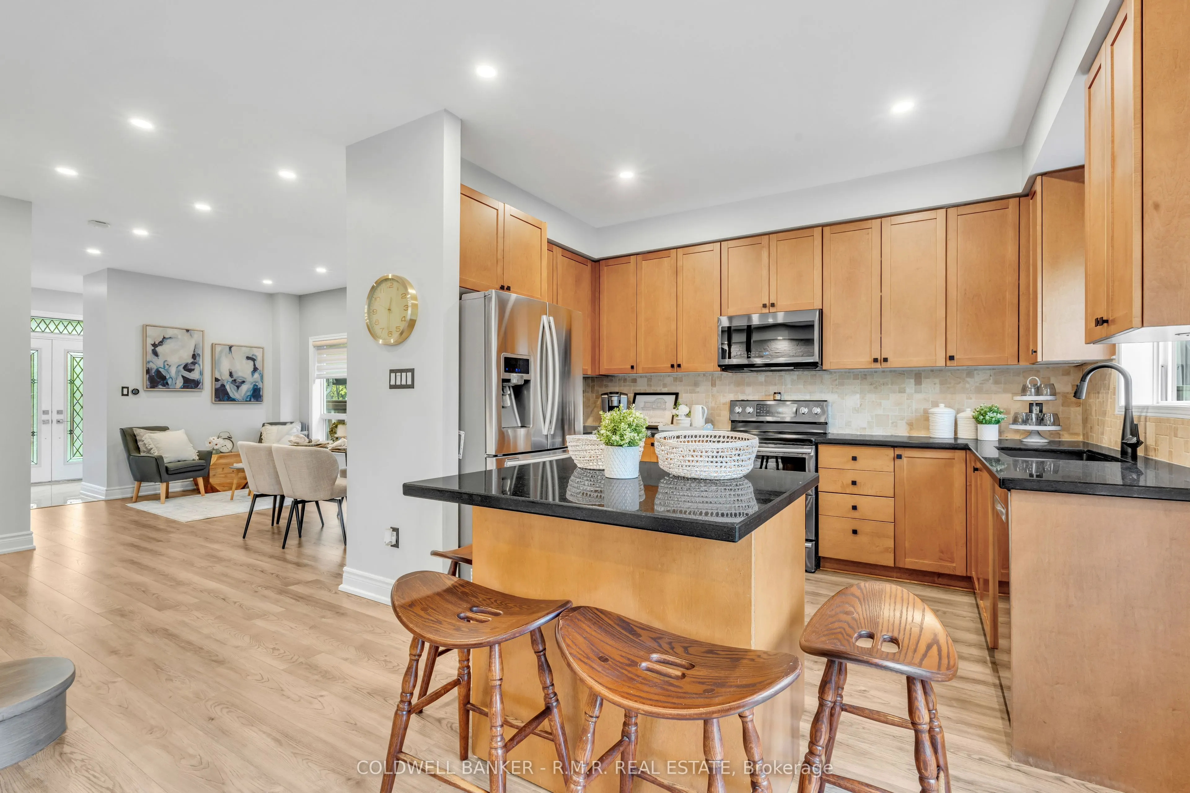 82 Vipond Road