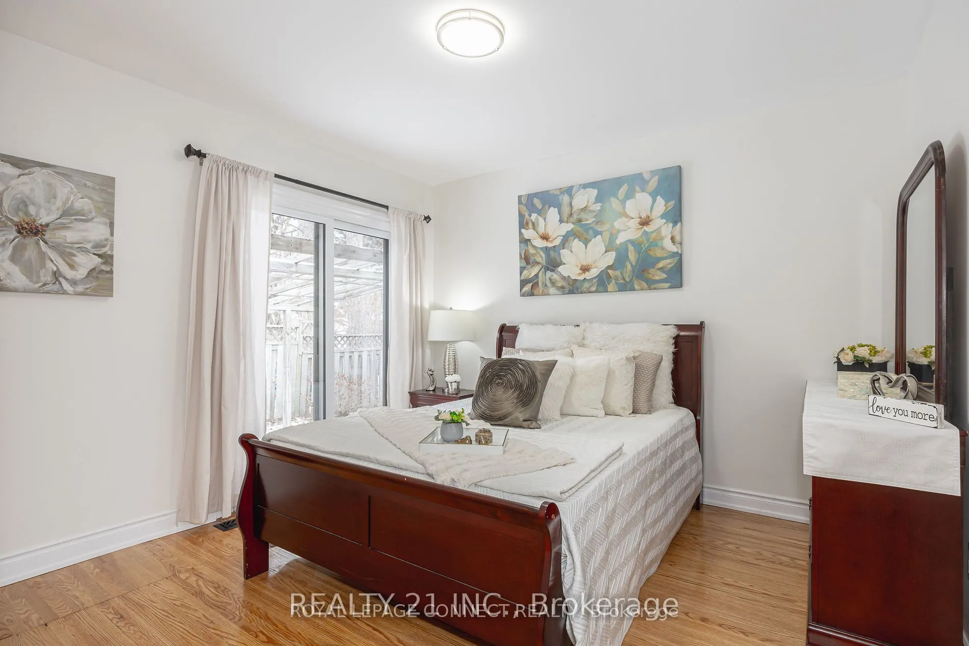 44 Falaise Road