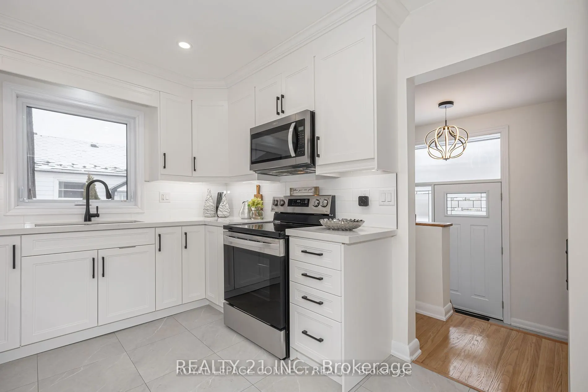 44 Falaise Road