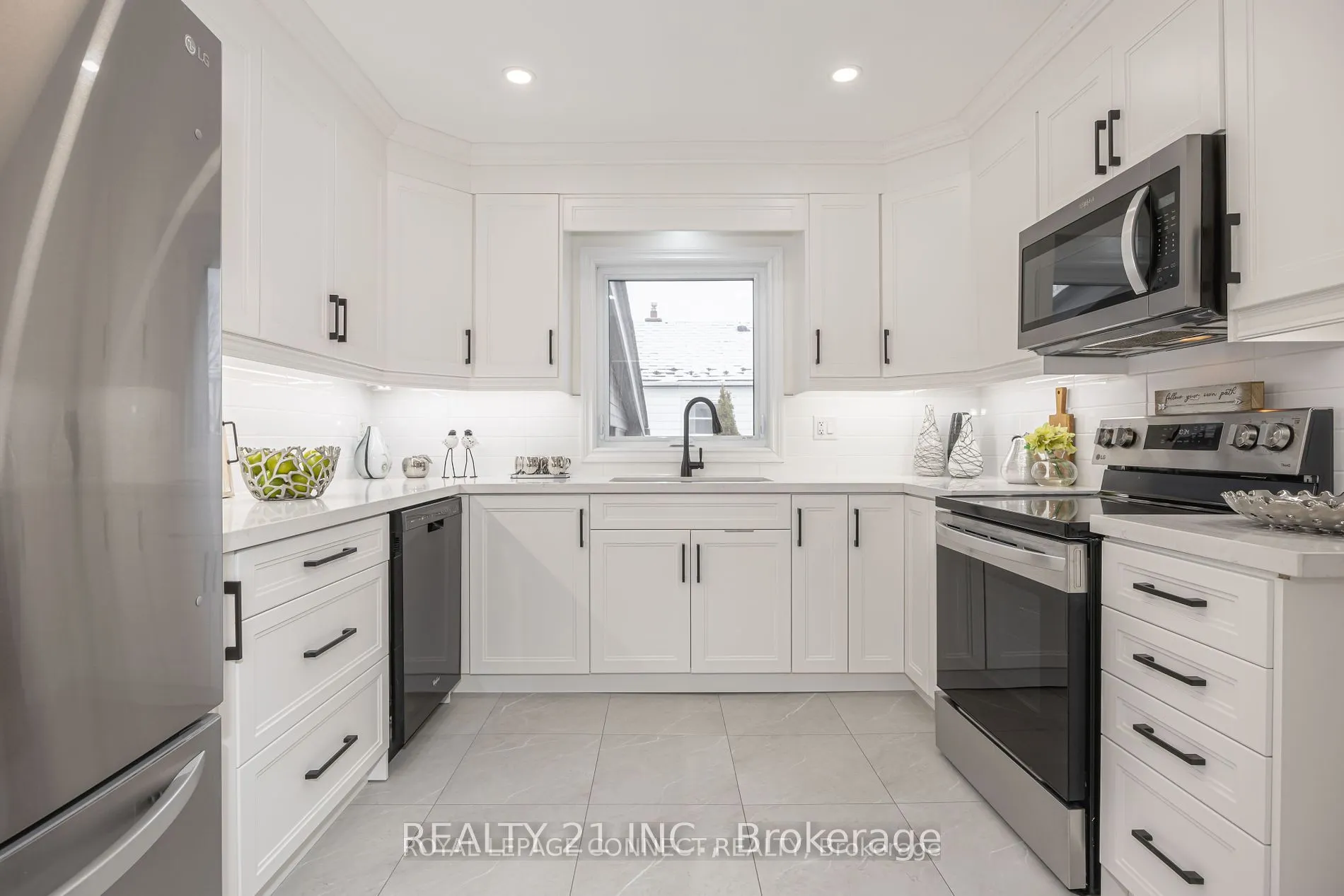 44 Falaise Road