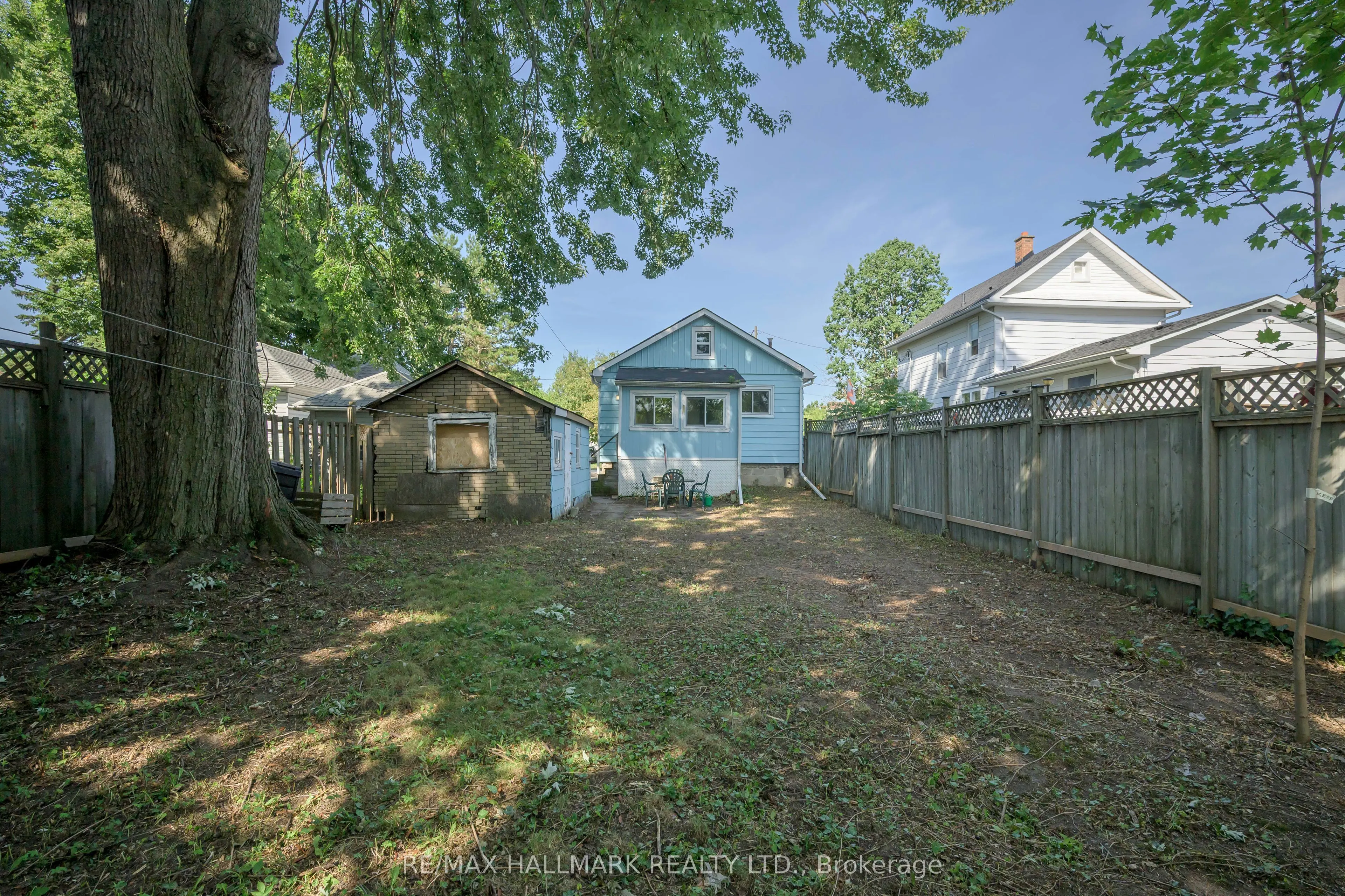 335 Perry Street