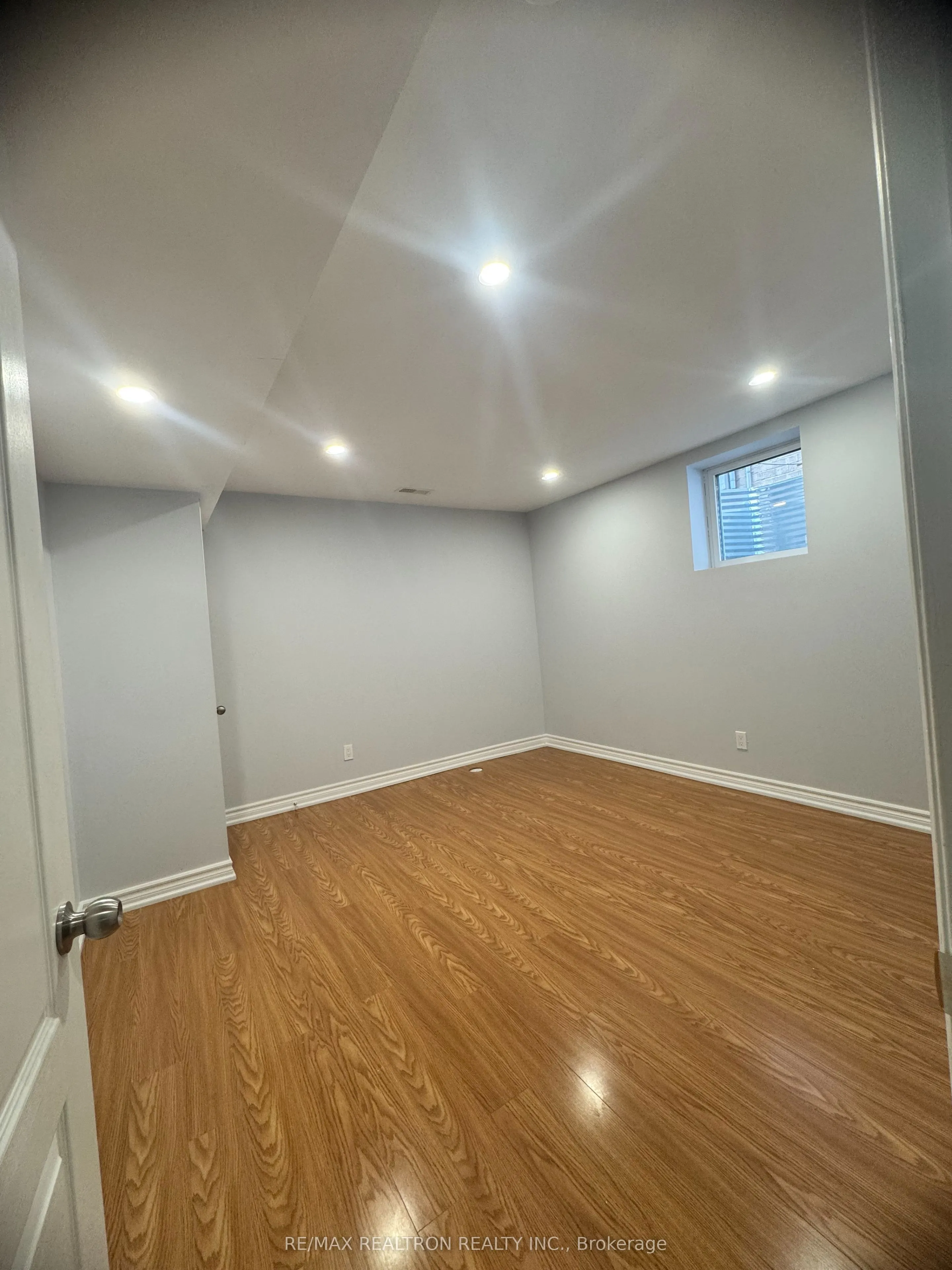 32 Whitlock Crescent
