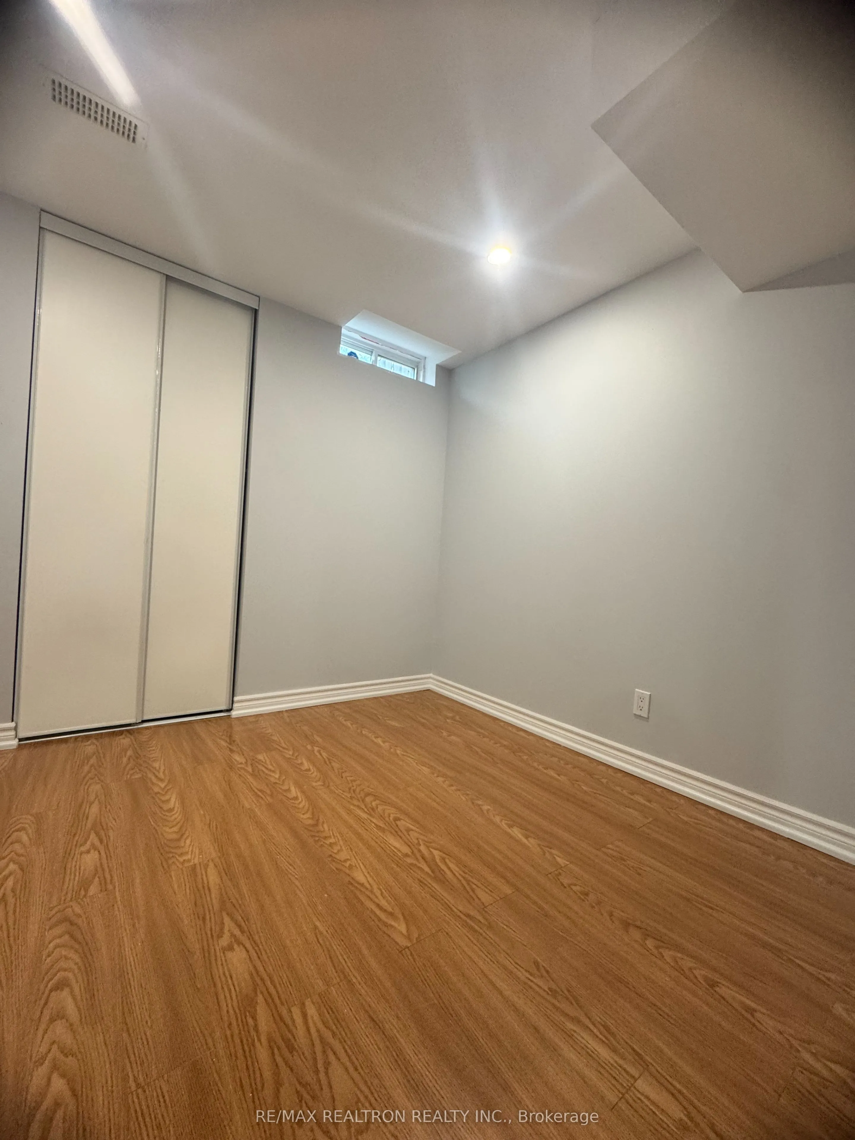 32 Whitlock Crescent