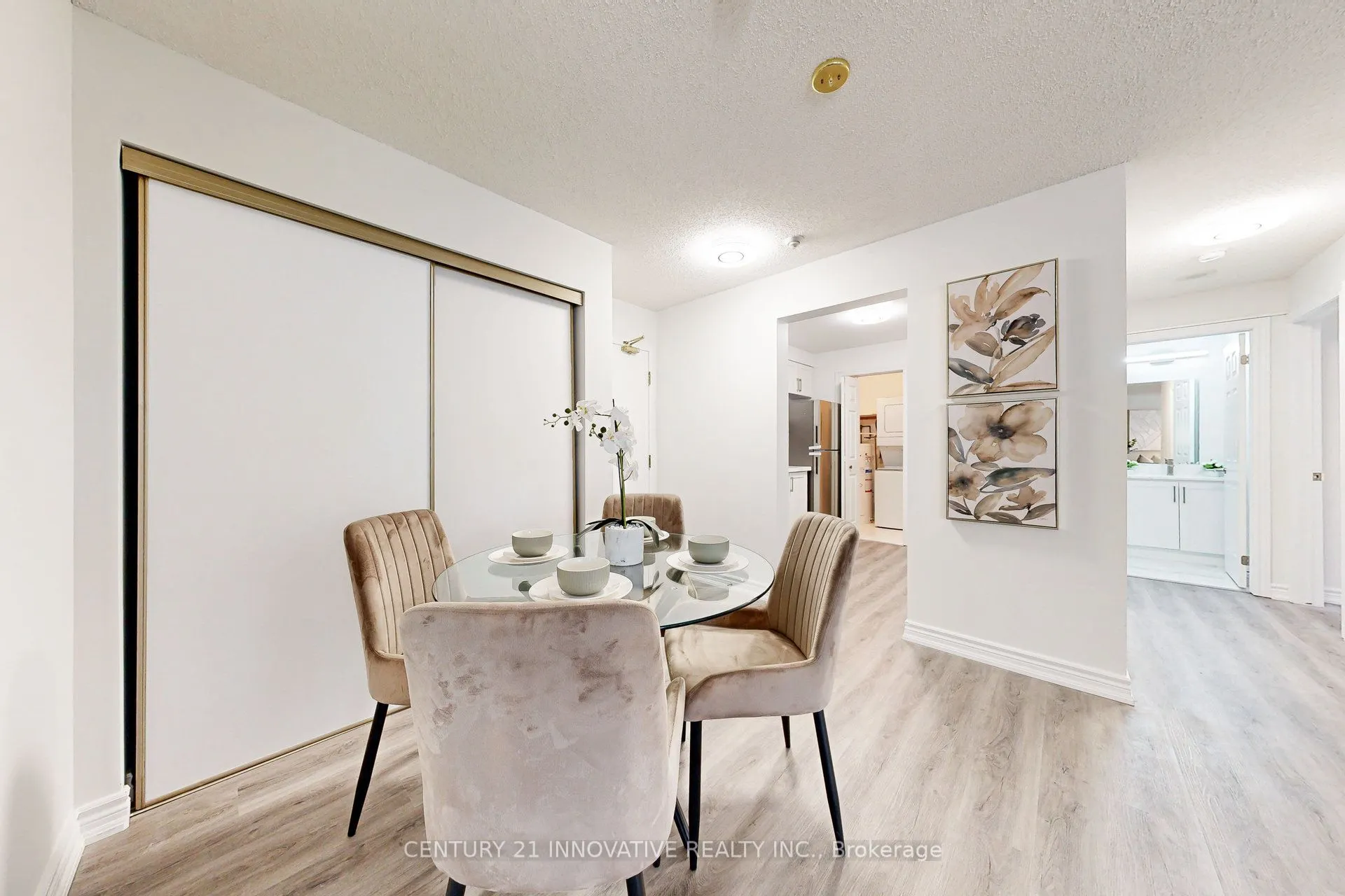 193 Lake Drive Way W, #206