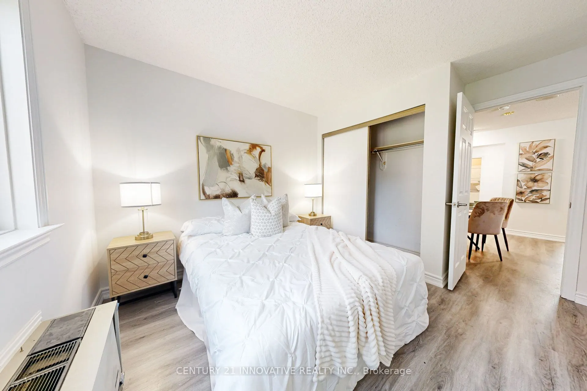 193 Lake Drive Way W, #206