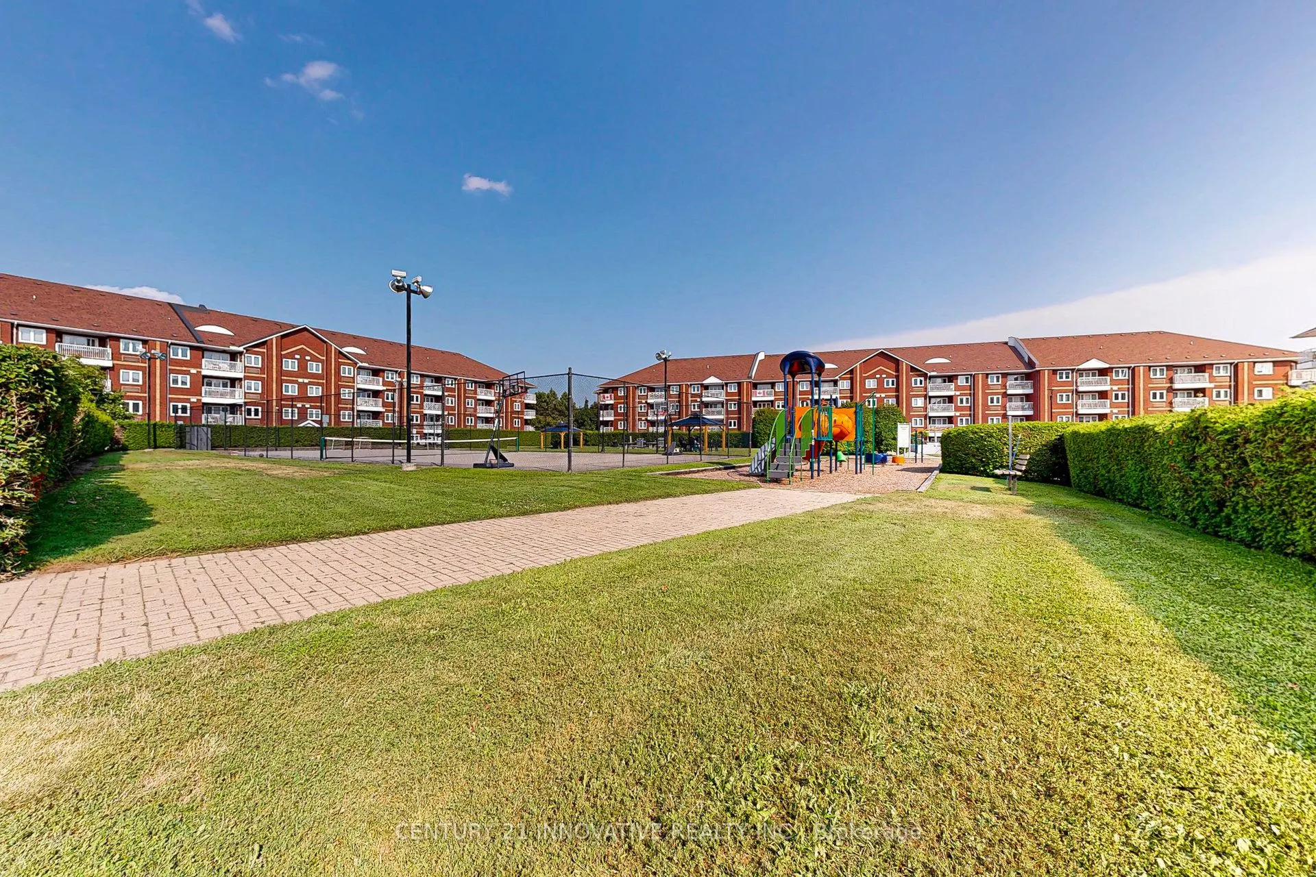 193 Lake Drive Way W, #206