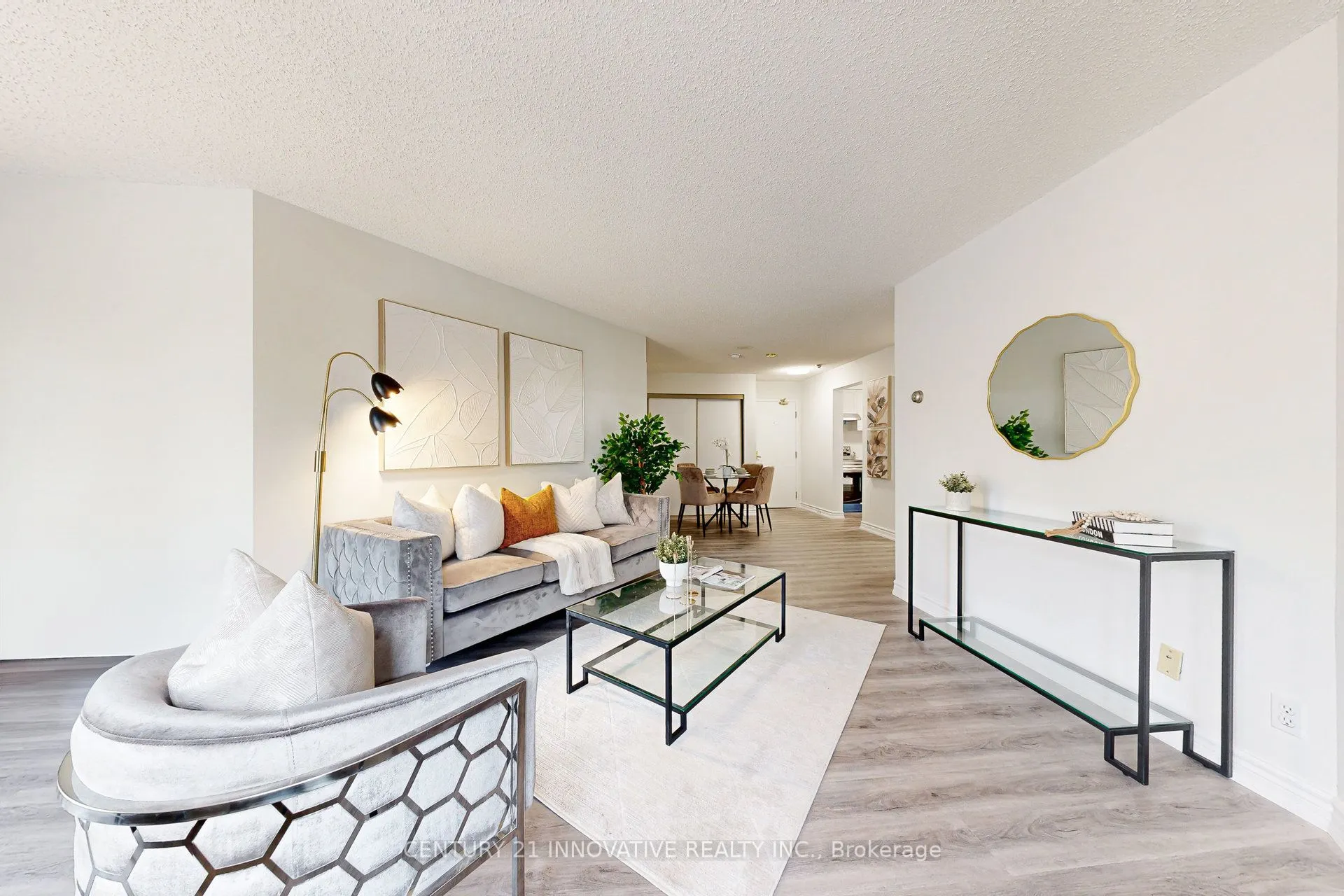 193 Lake Drive Way W, #206