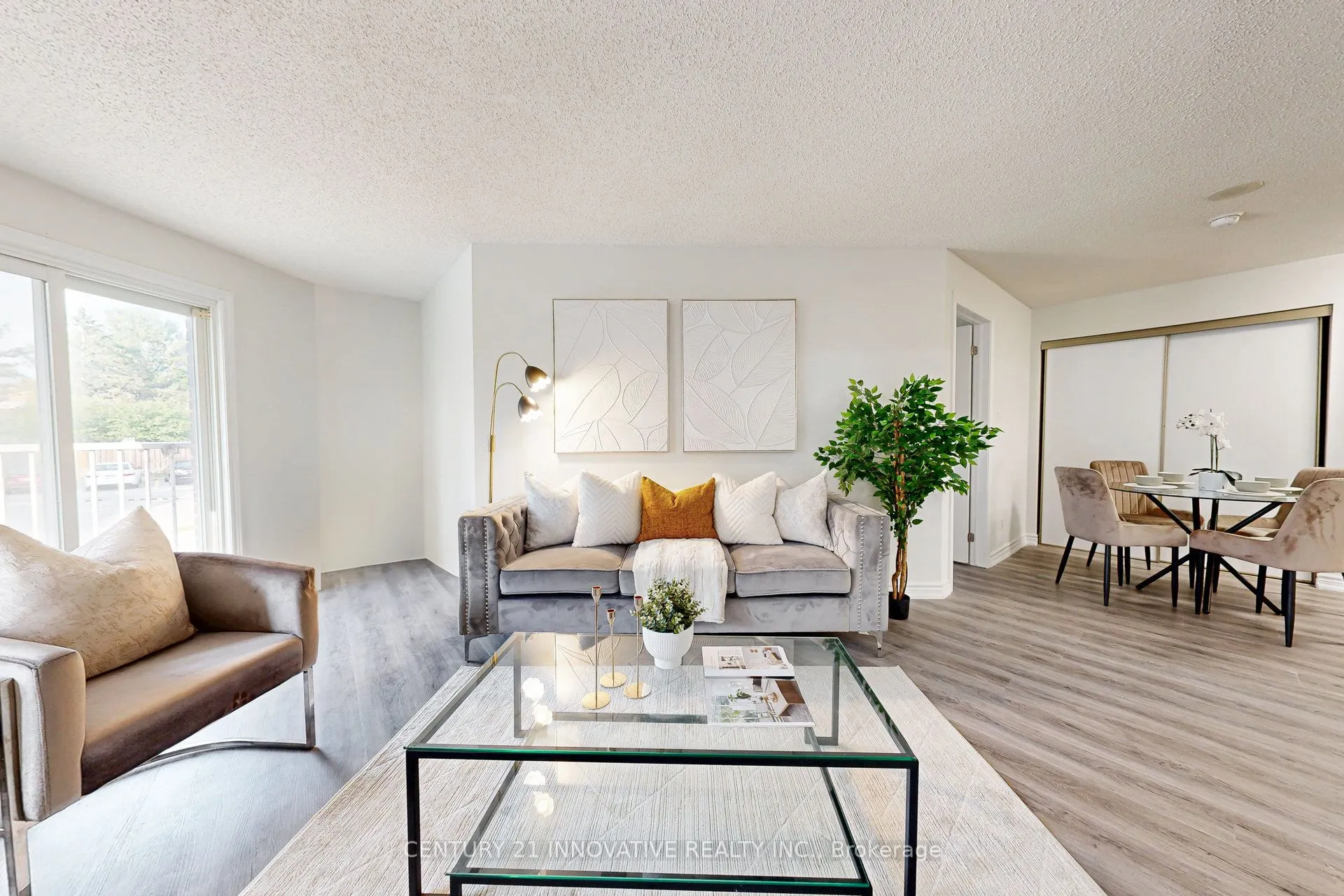 193 Lake Drive Way W, #206