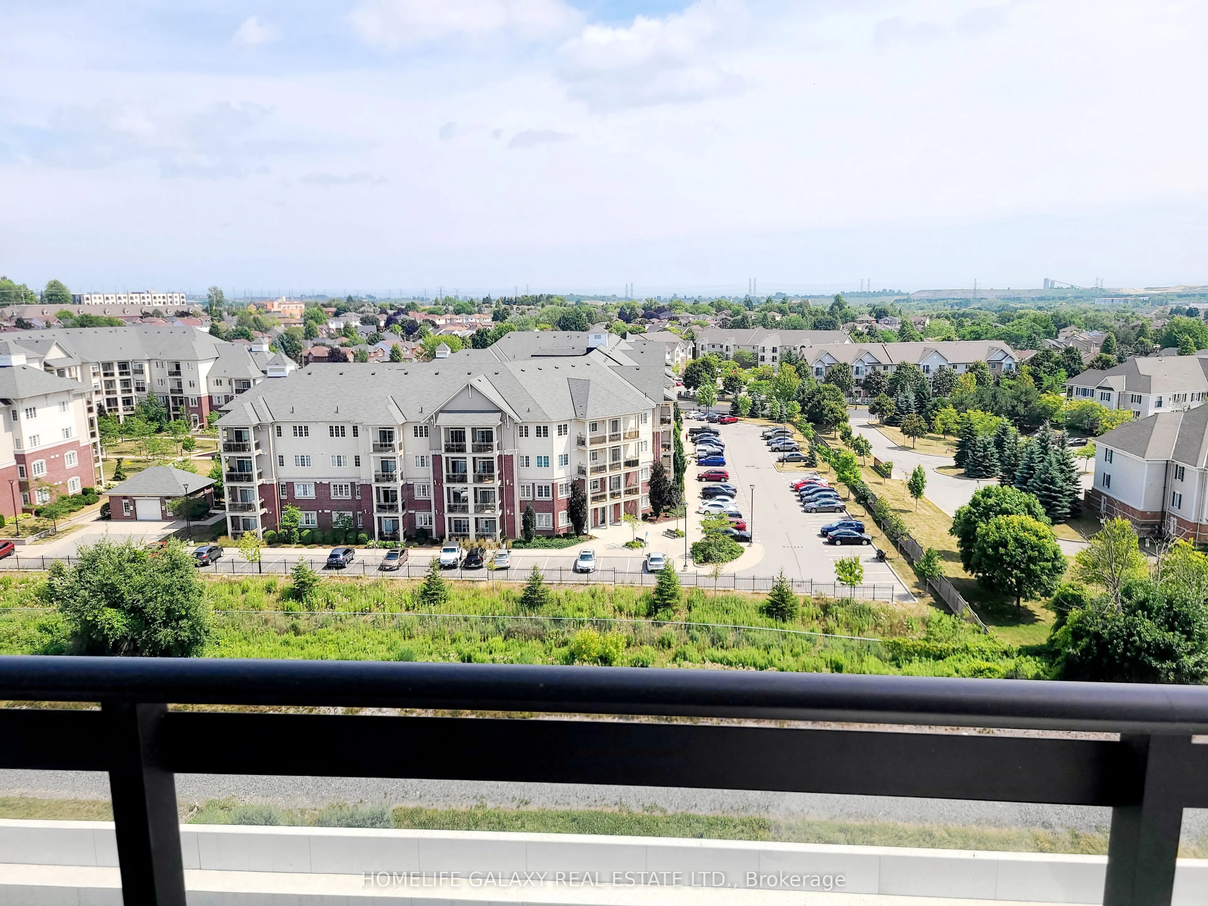 55 Clarington Boulevard, #902