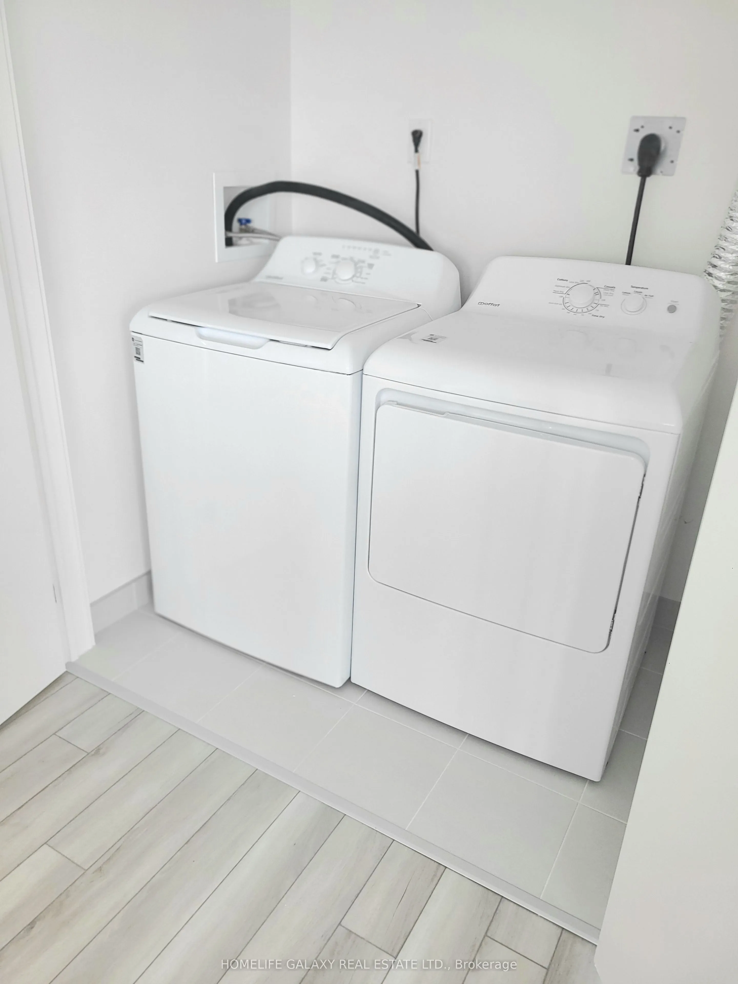 55 Clarington Boulevard, #902