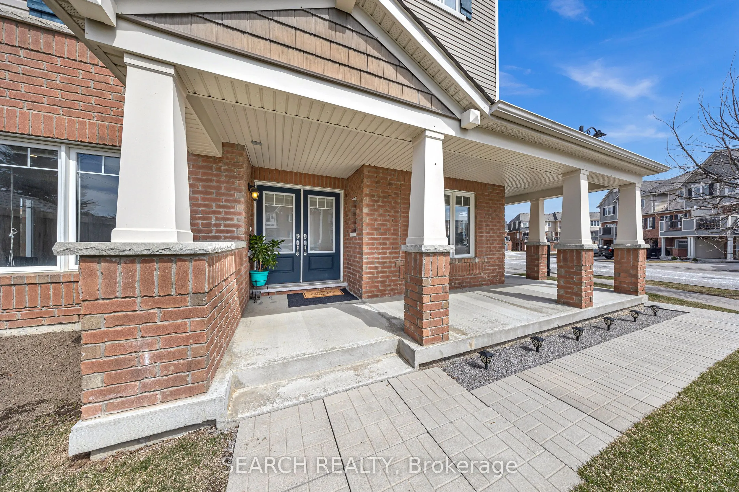 2400 Bronzedale Street