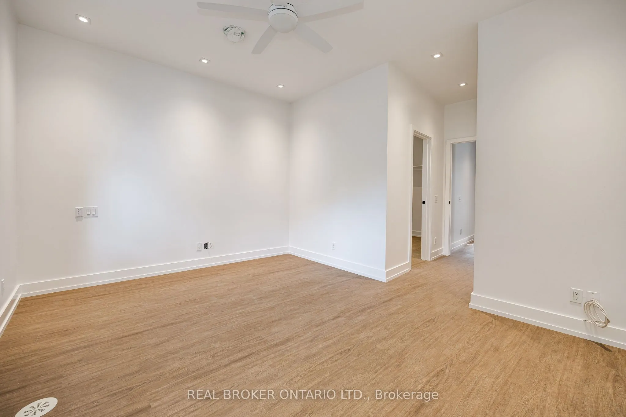 371 Jones Avenue, #Coach
