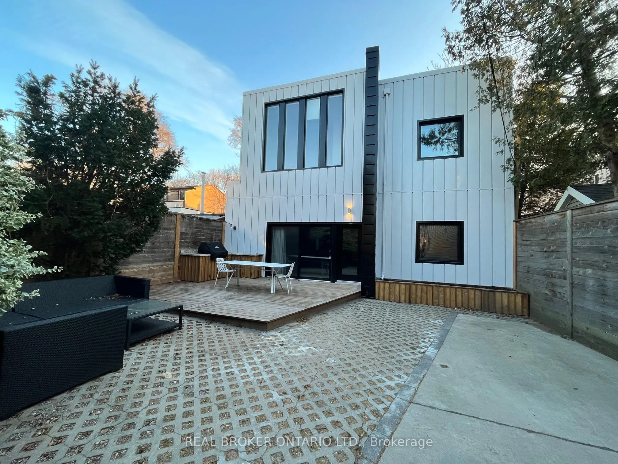 371 Jones Avenue, #Coach