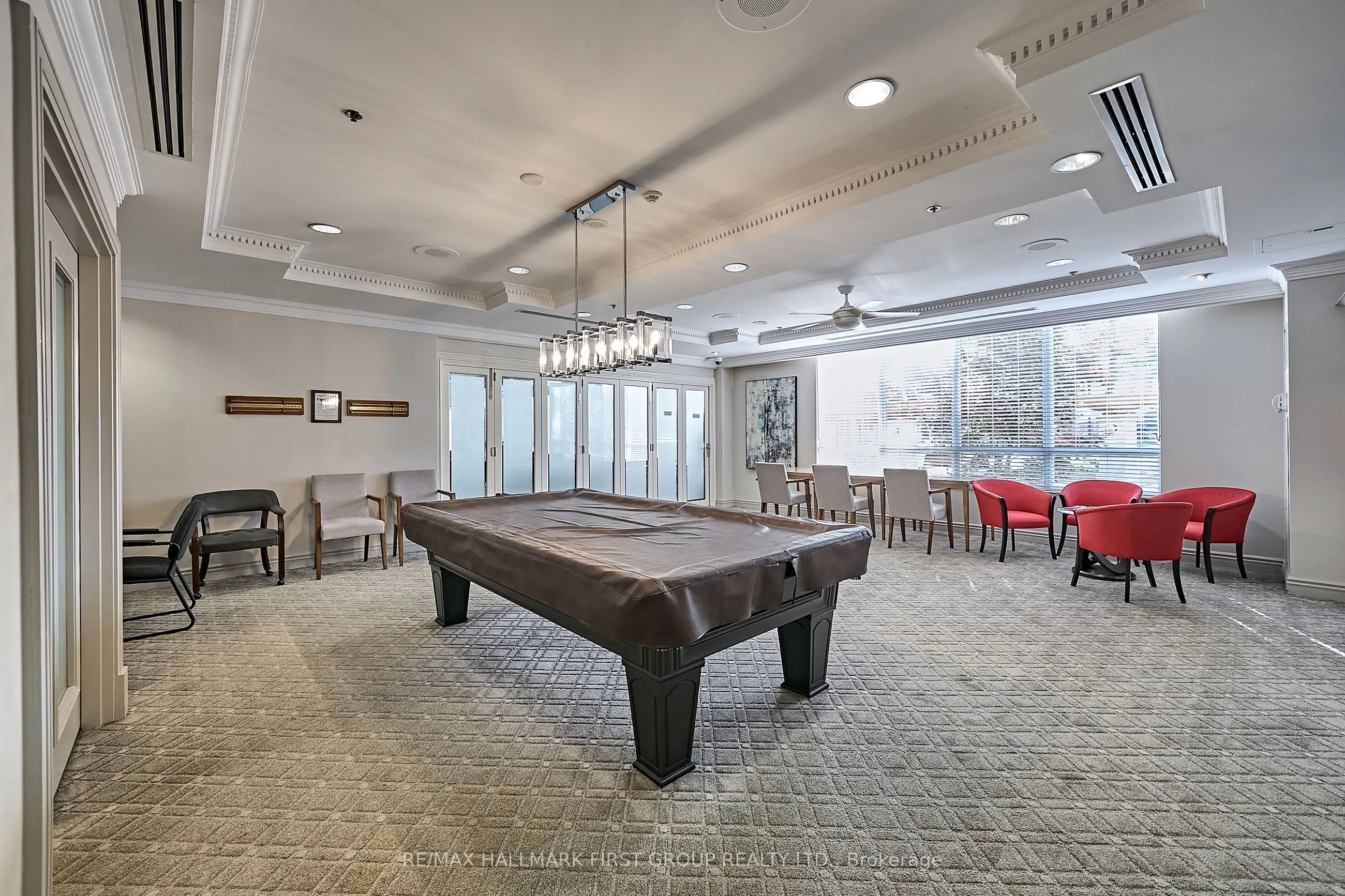 1000 The Esplanade Road N, #1716