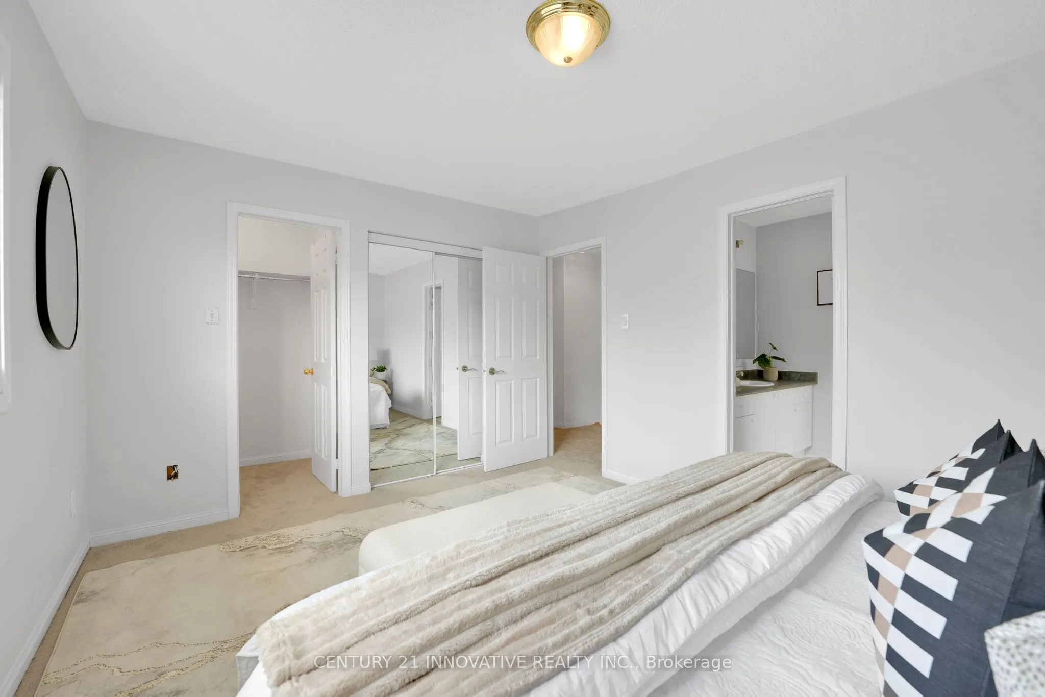 12 Knotwood Crescent