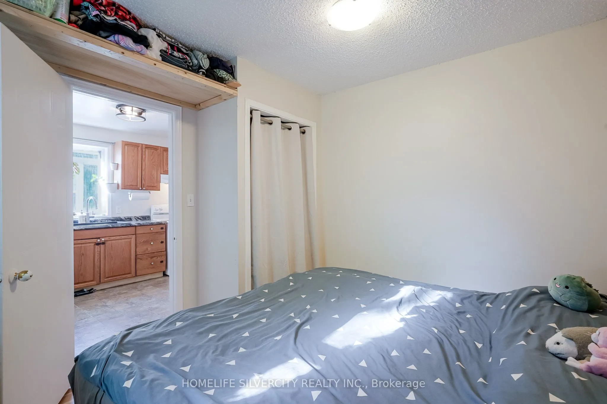 283 Park Road S