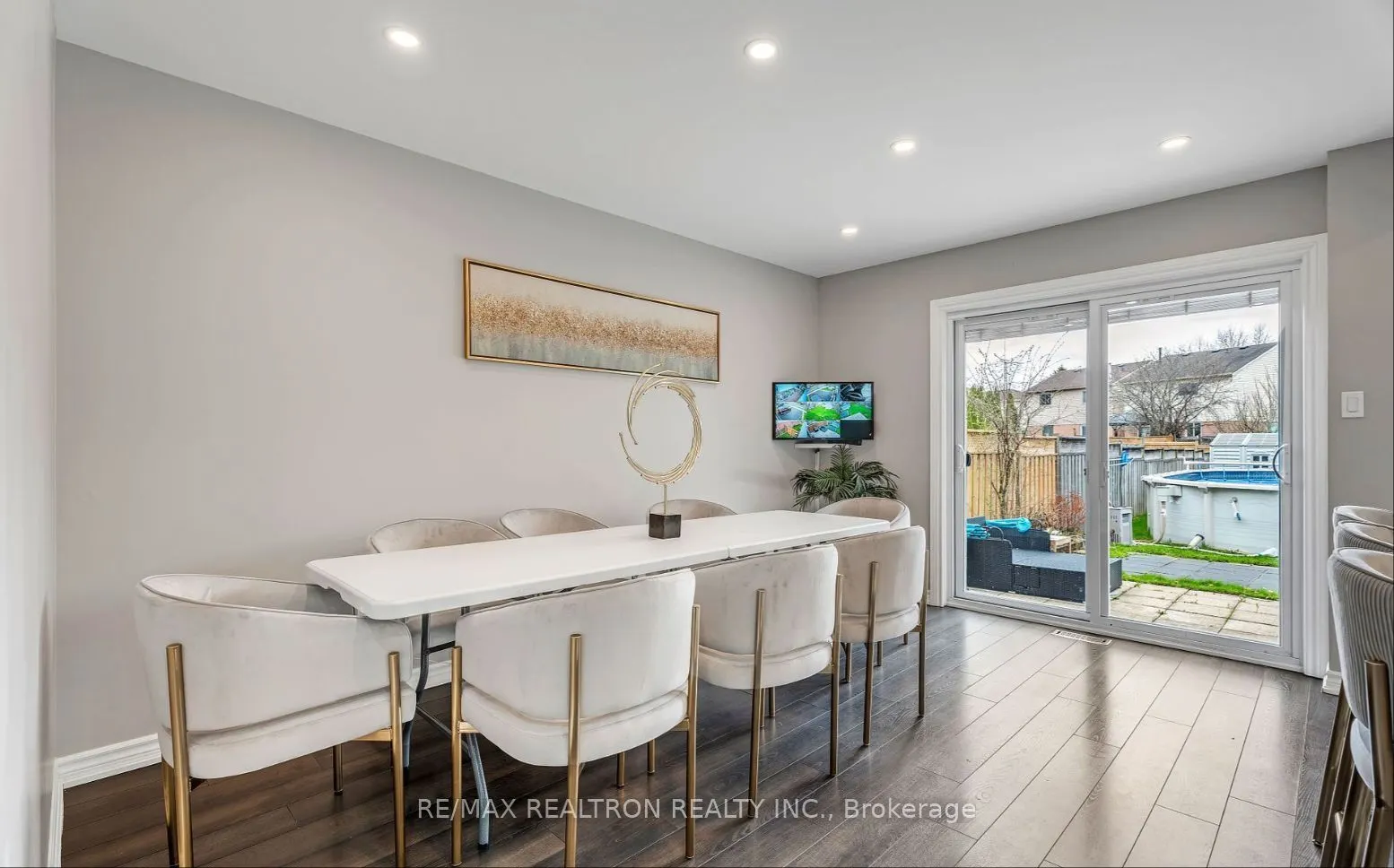 150 Sandringham Drive