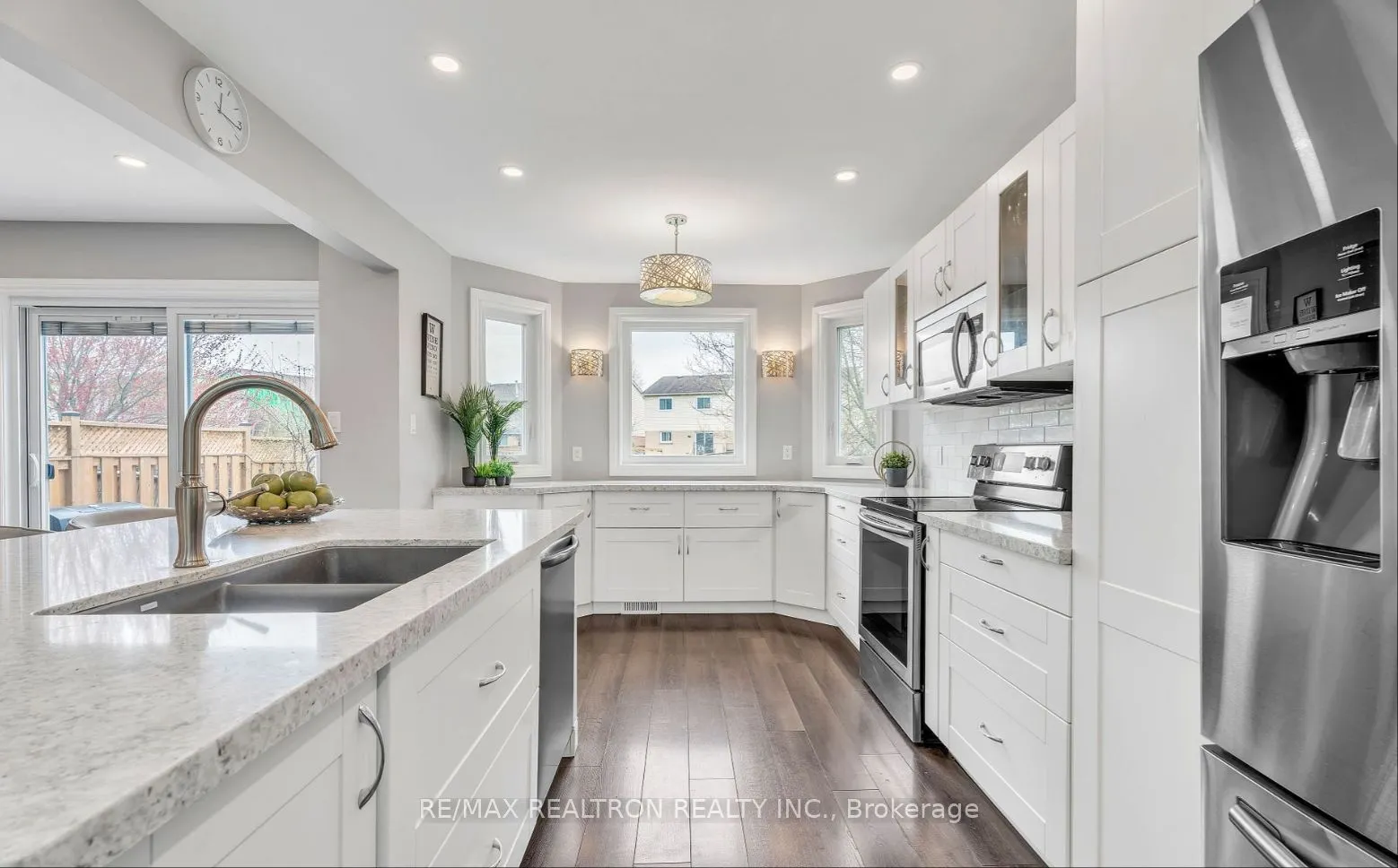 150 Sandringham Drive