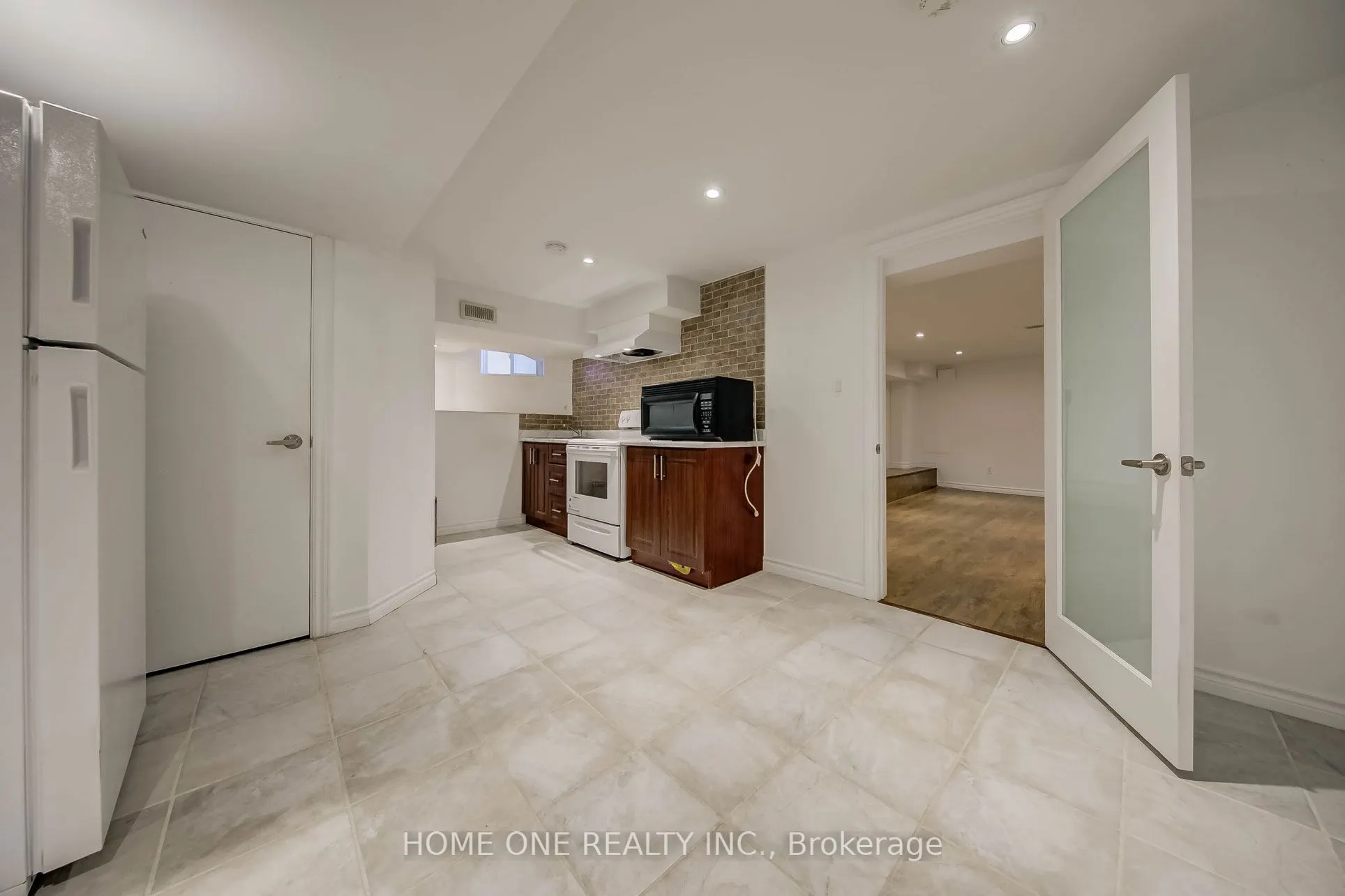 13 Simpson Avenue