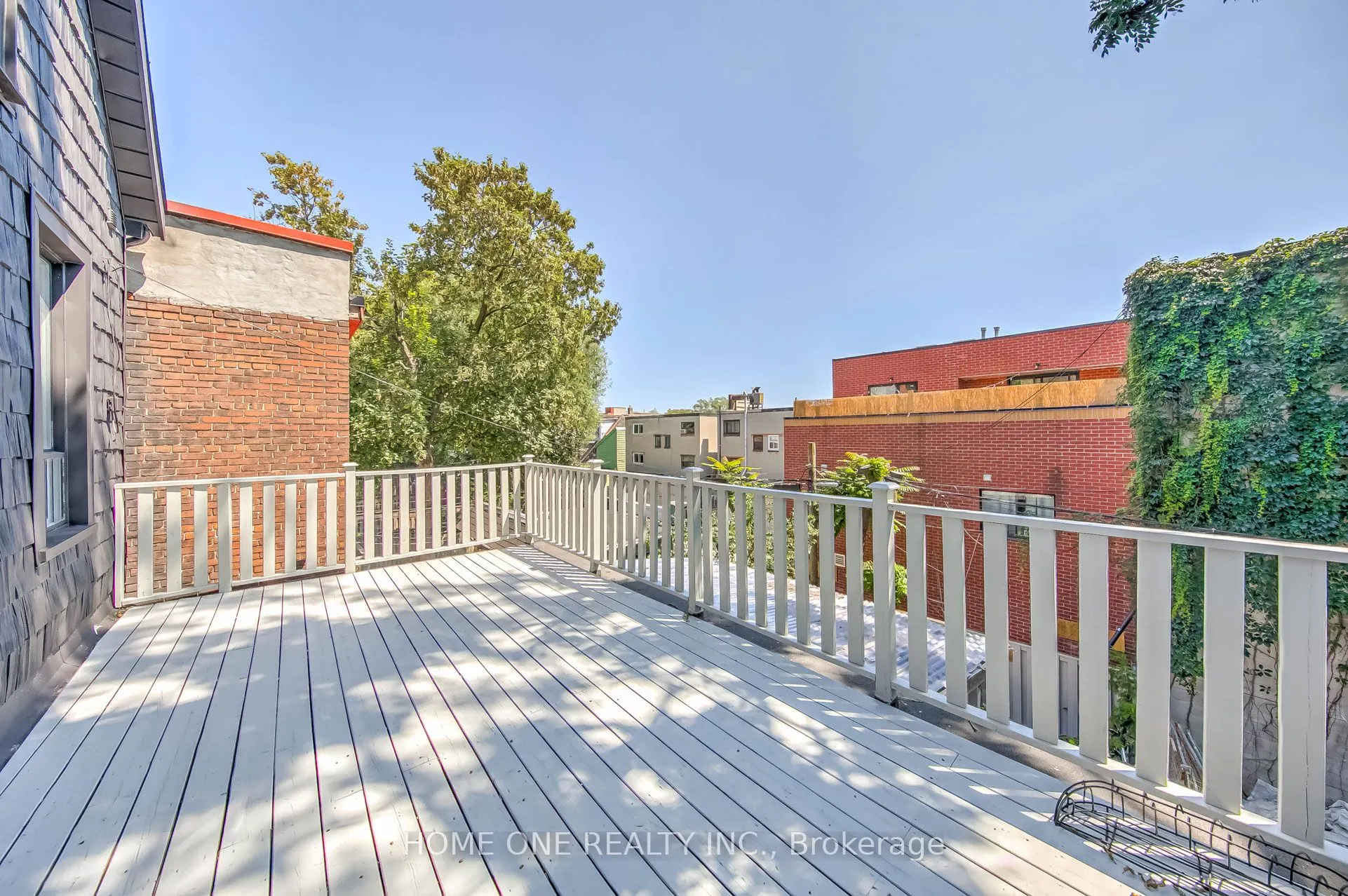 13 Simpson Avenue