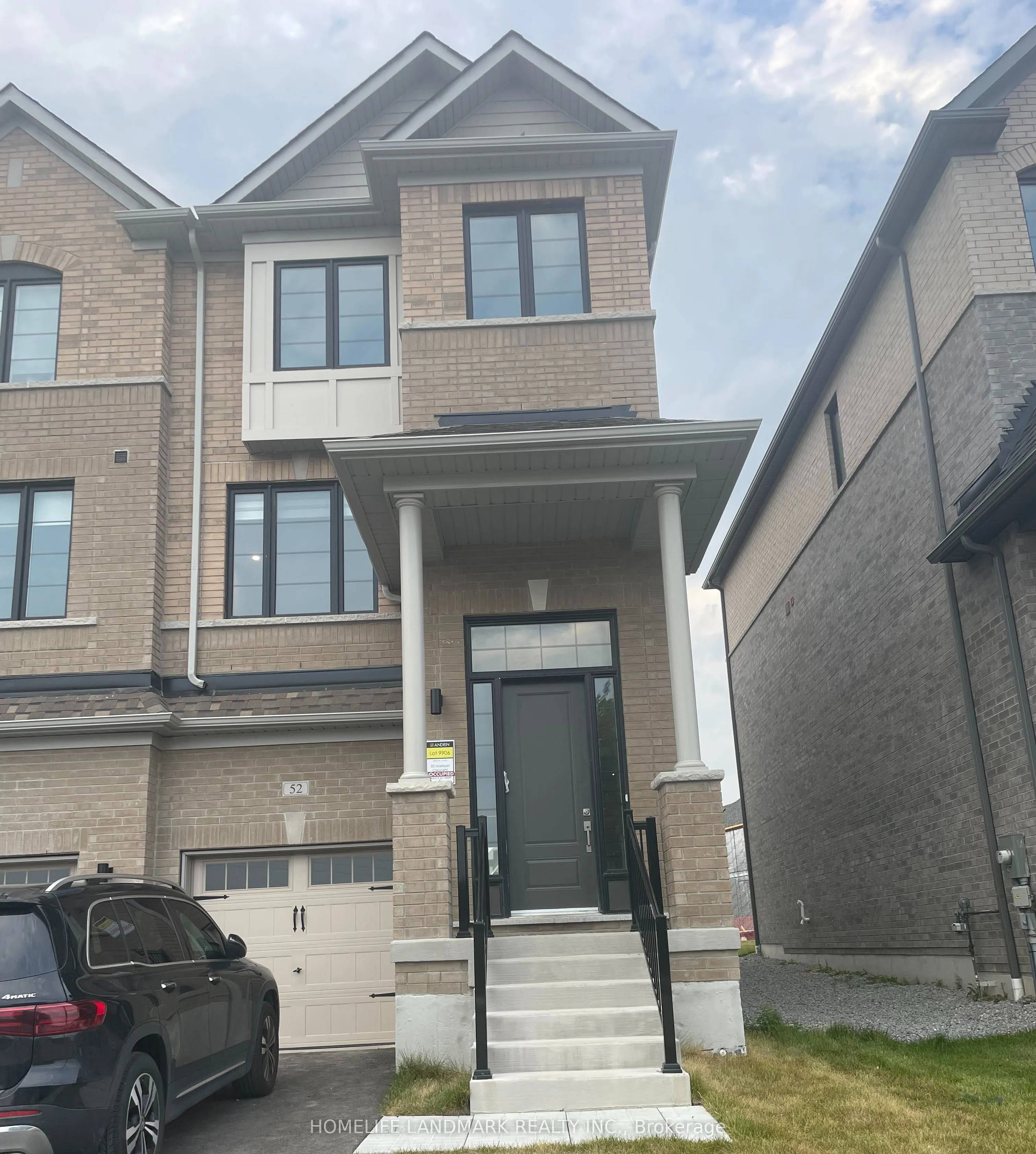 52 Morrison Crescent