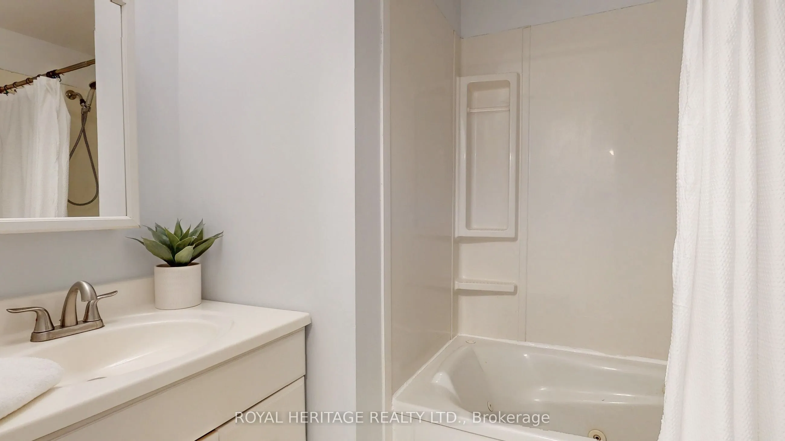 1362 Lakefield Street