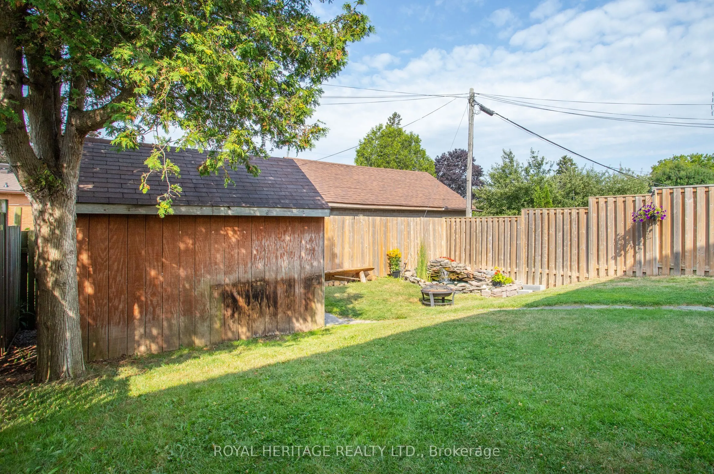 1362 Lakefield Street