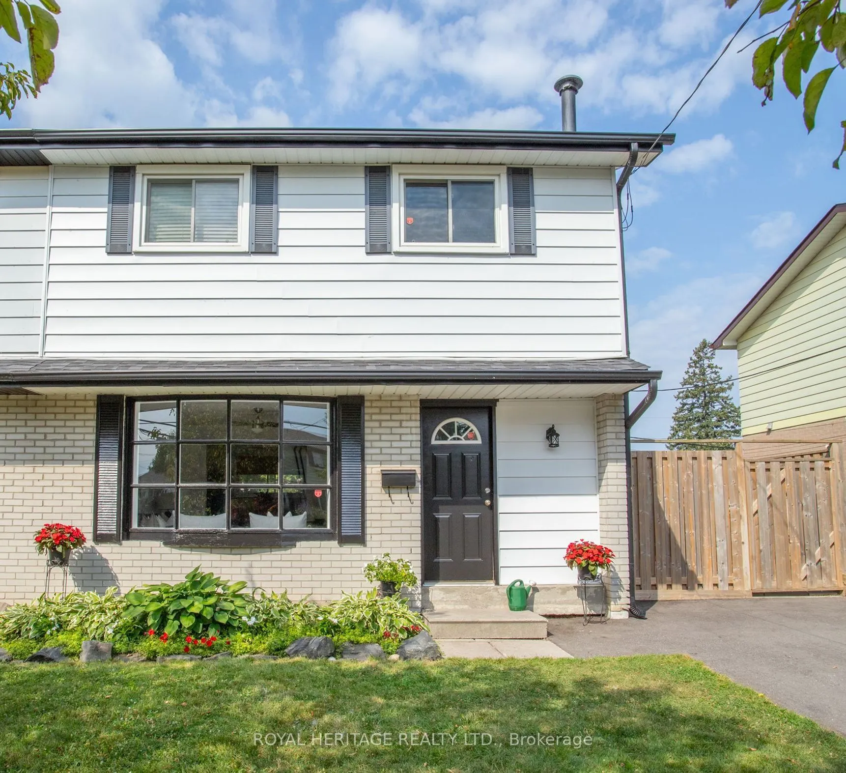 1362 Lakefield Street