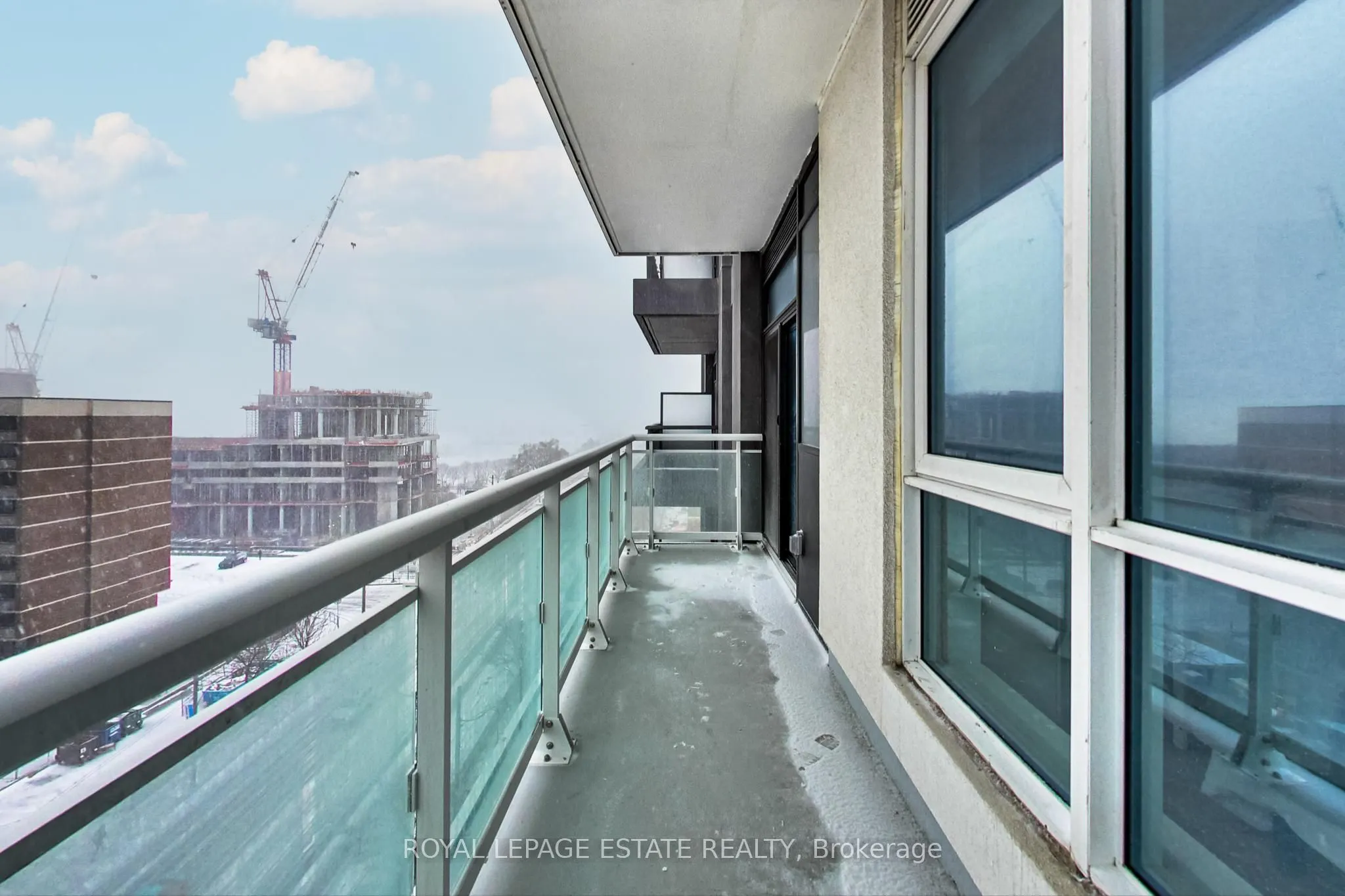 286 Main Street, #808