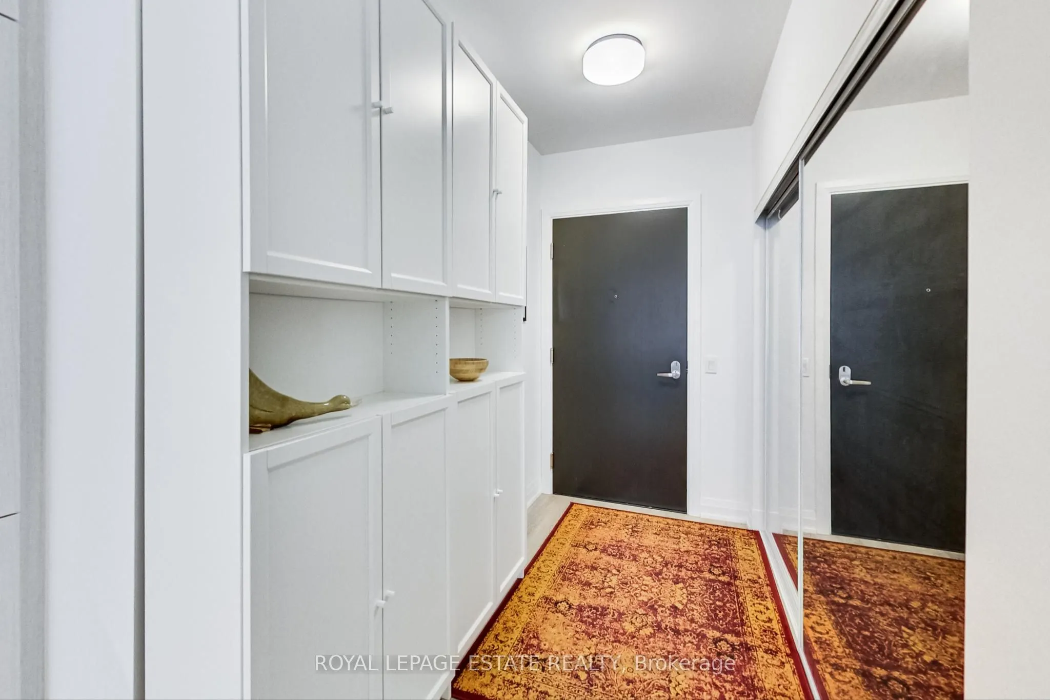 286 Main Street, #808