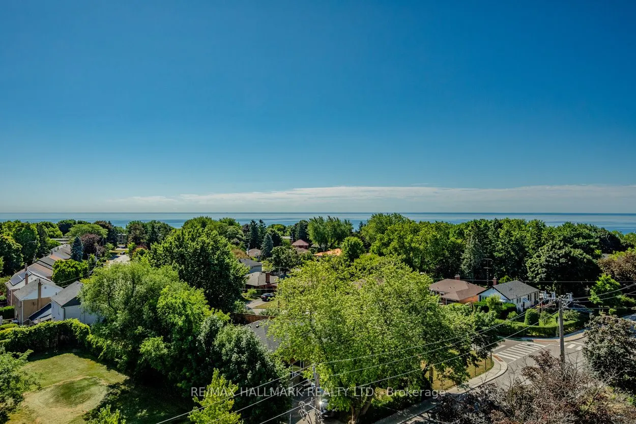 22 East Haven Drive, #818
