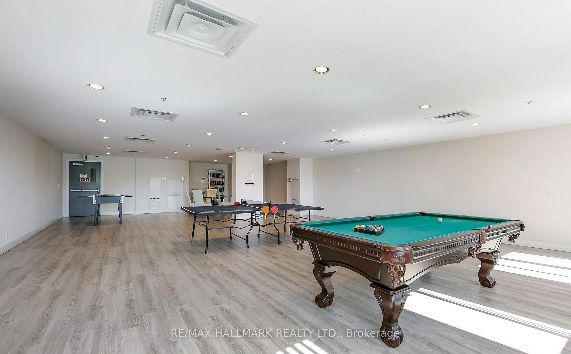 22 East Haven Drive, #818