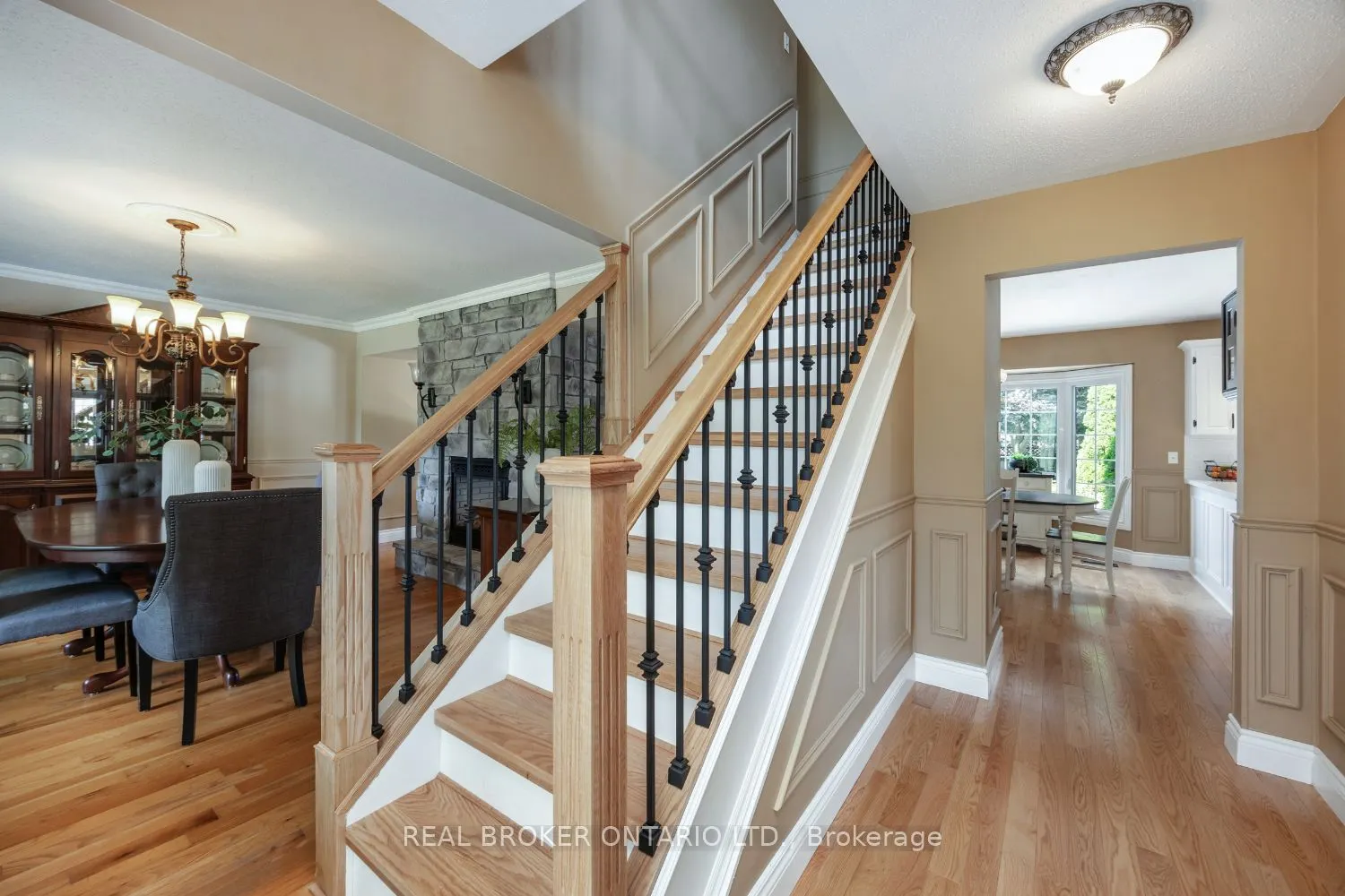 10 Brownsville Court