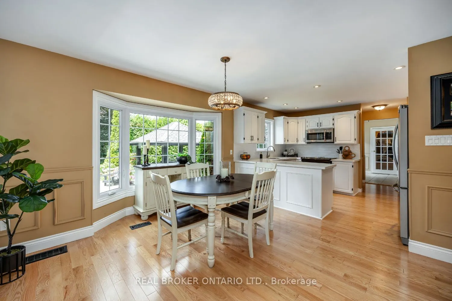 10 Brownsville Court