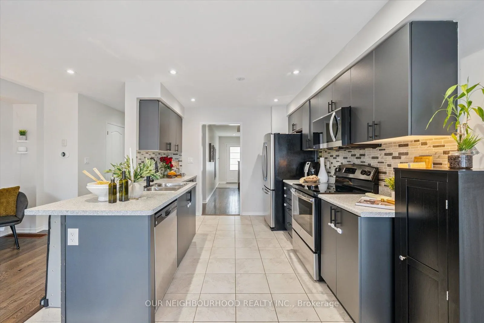 167 Dance Act Avenue
