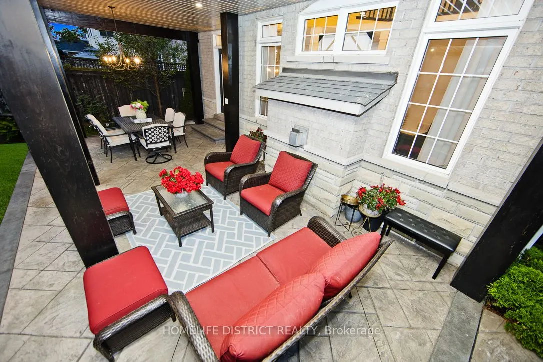 847 Greenleaf Circle
