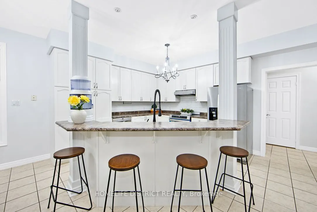 847 Greenleaf Circle