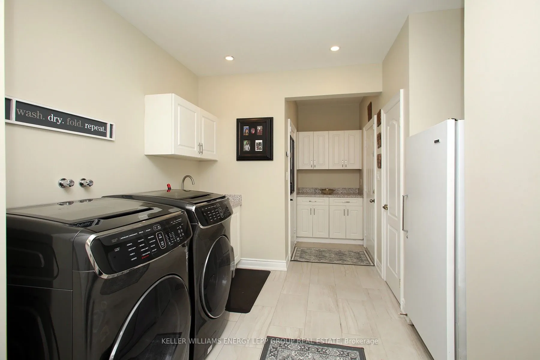 3693 Cochrane Street