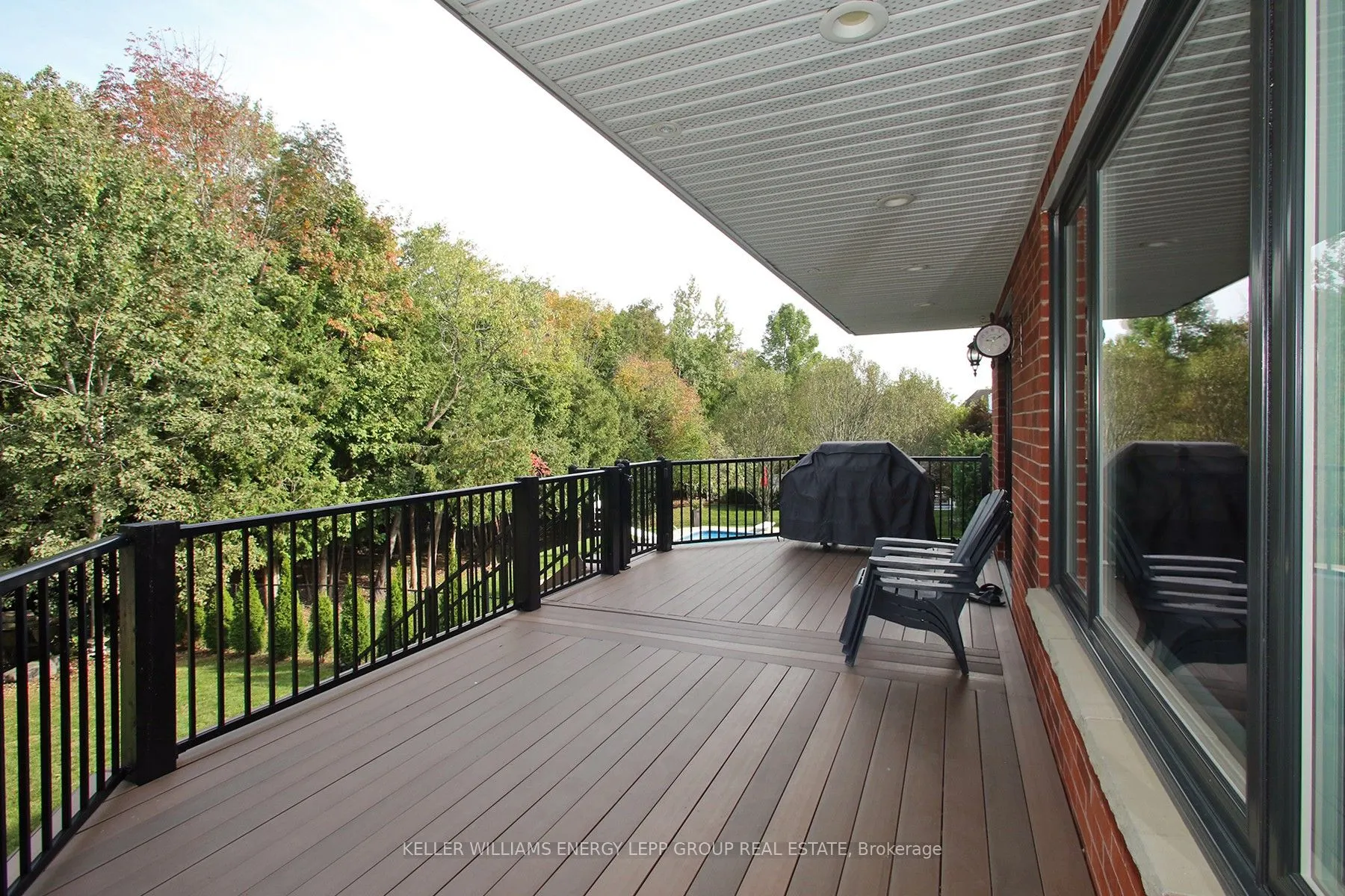 3693 Cochrane Street