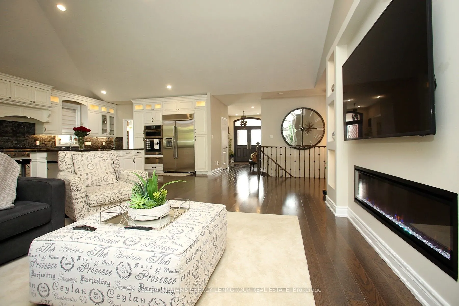 3693 Cochrane Street