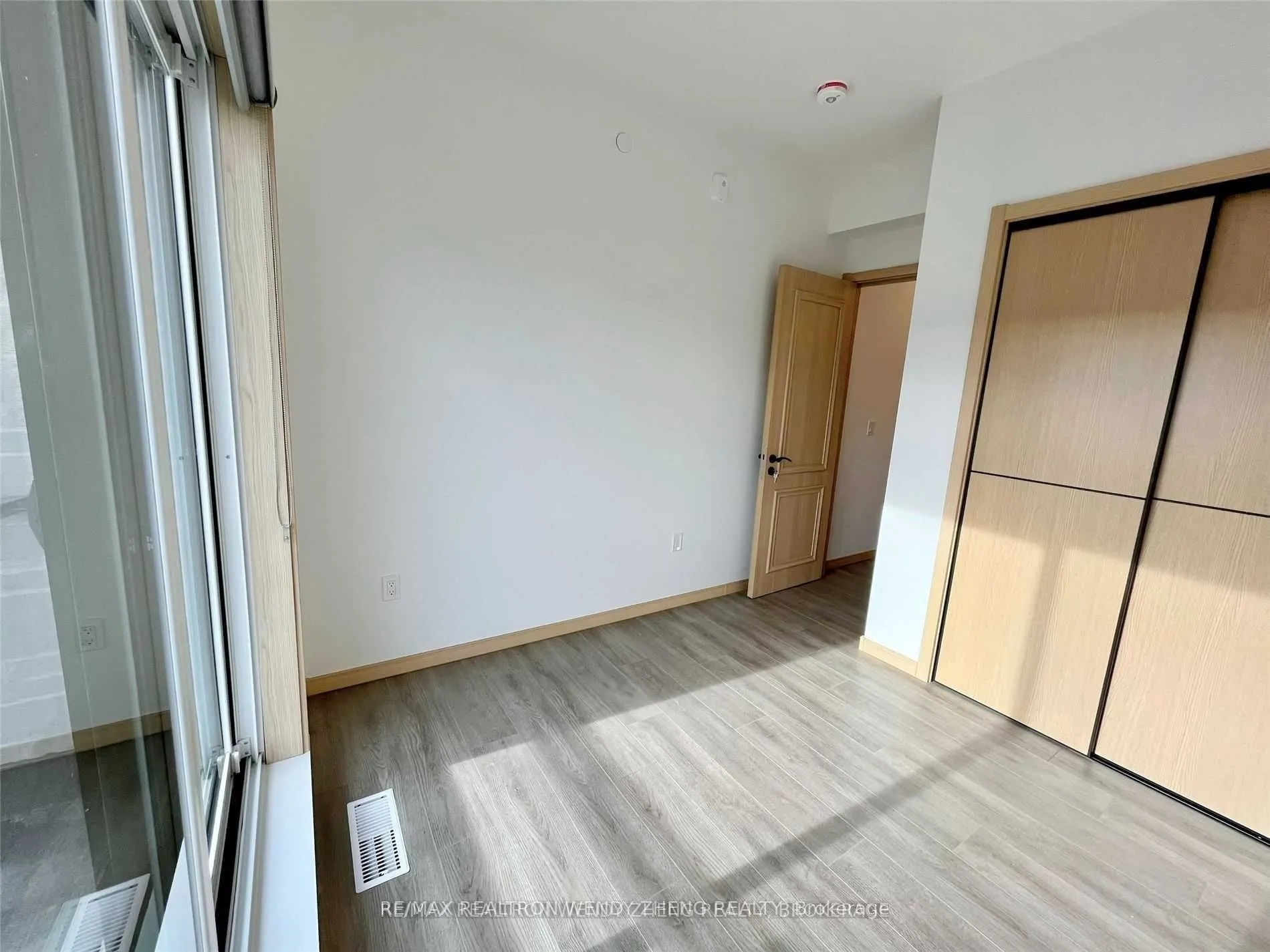 200 Chester Le Boulevard, #D307