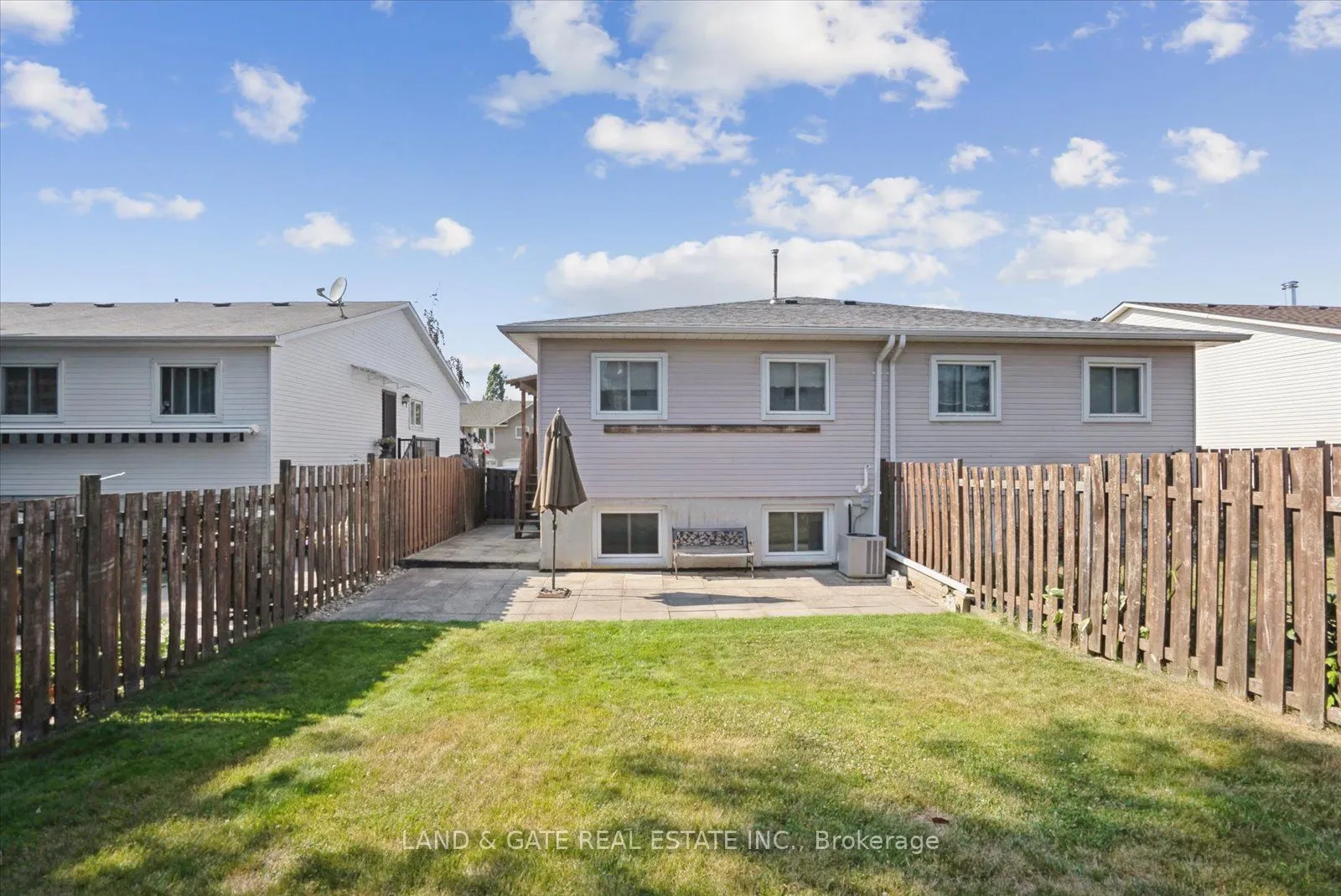 1327 Pinehurst Avenue